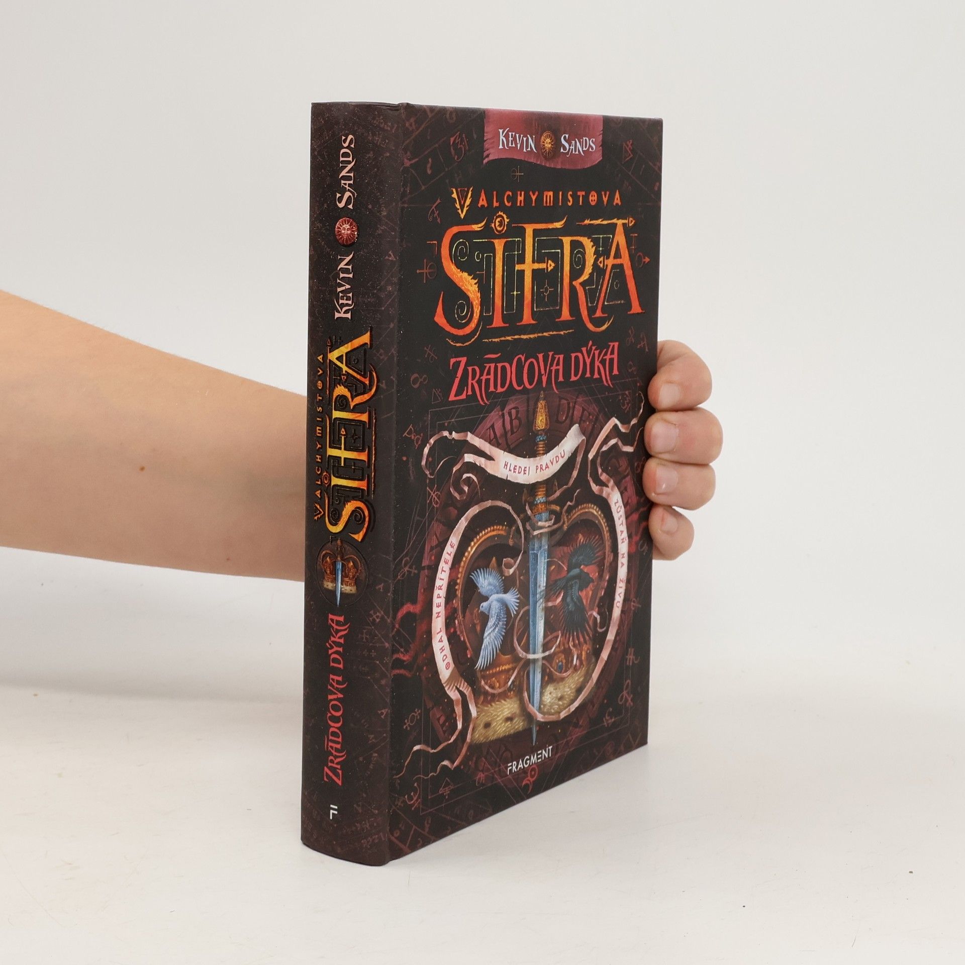 Alchymistova šifra. Zrádcova dýka