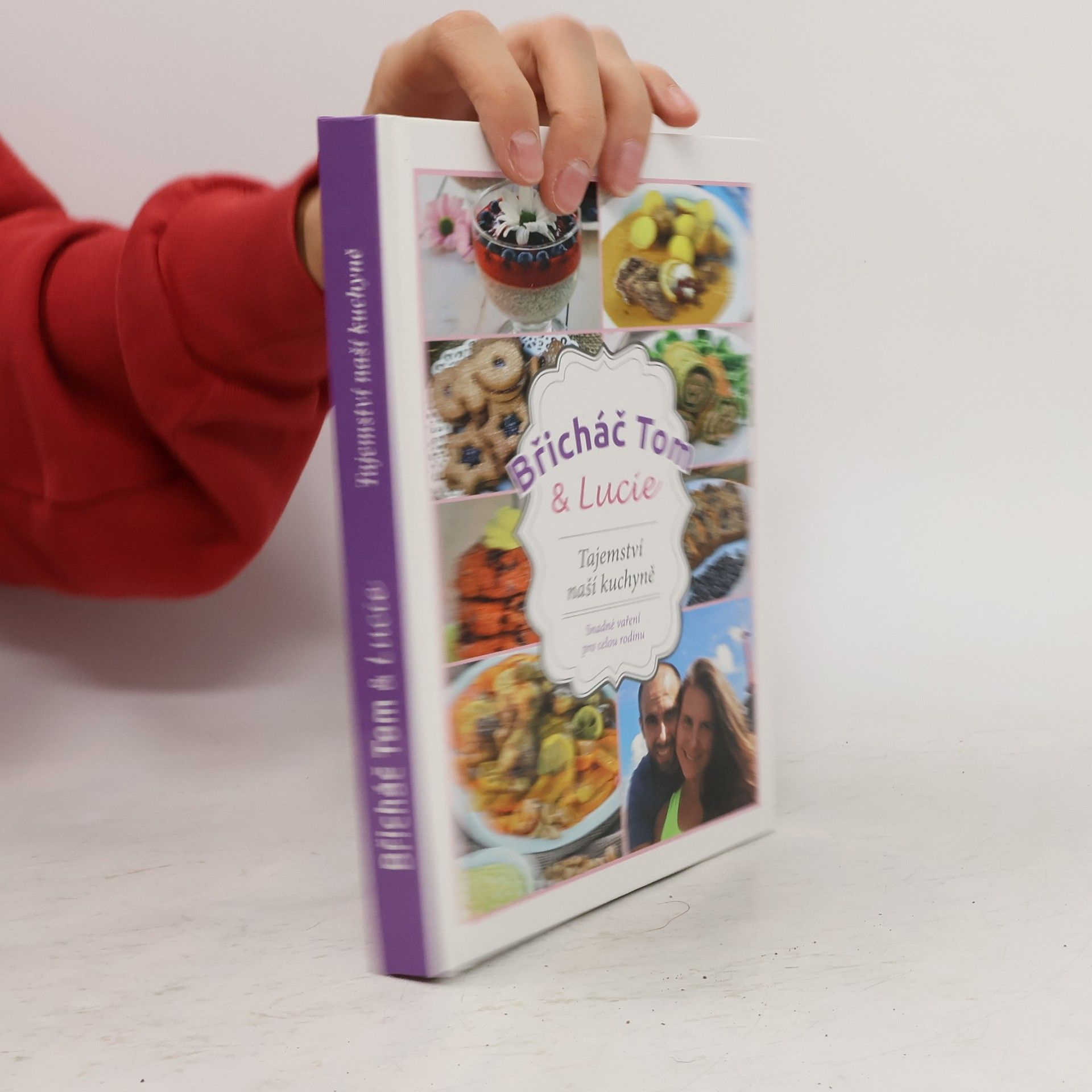Tomáš Kosačík Břicháč Tom & Lucie. Tajemství naší kuchyně