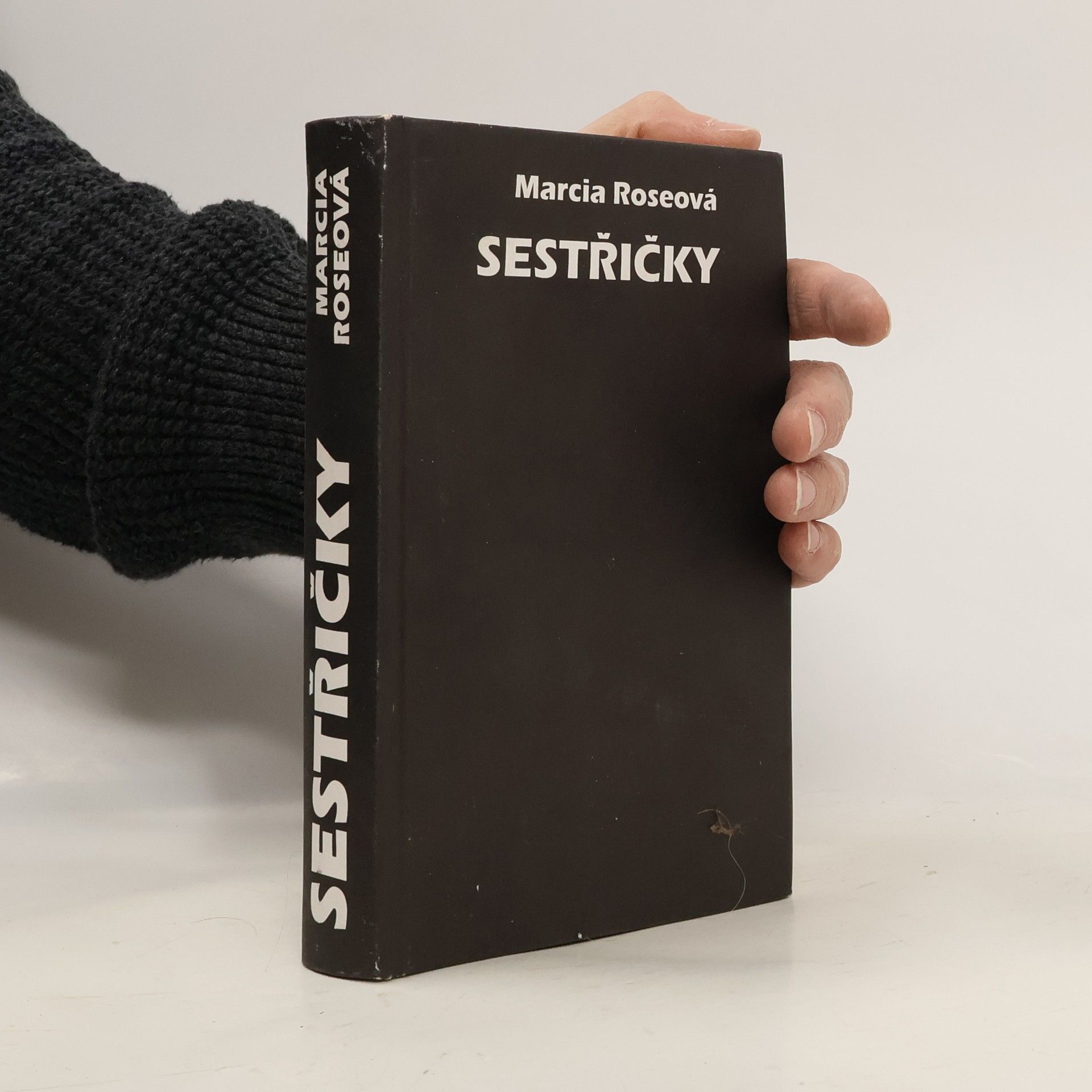 Rose Marcia Sestřičky