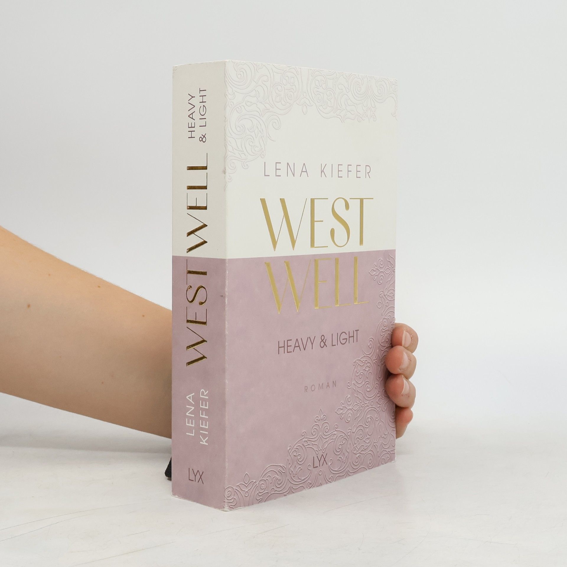 Lena Kiefer Westwell. Heavy & Light