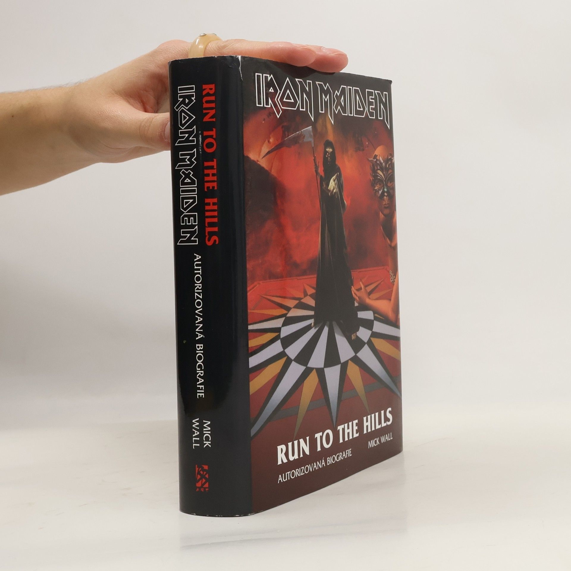 Mick Wall Iron Maiden. Run to the hills