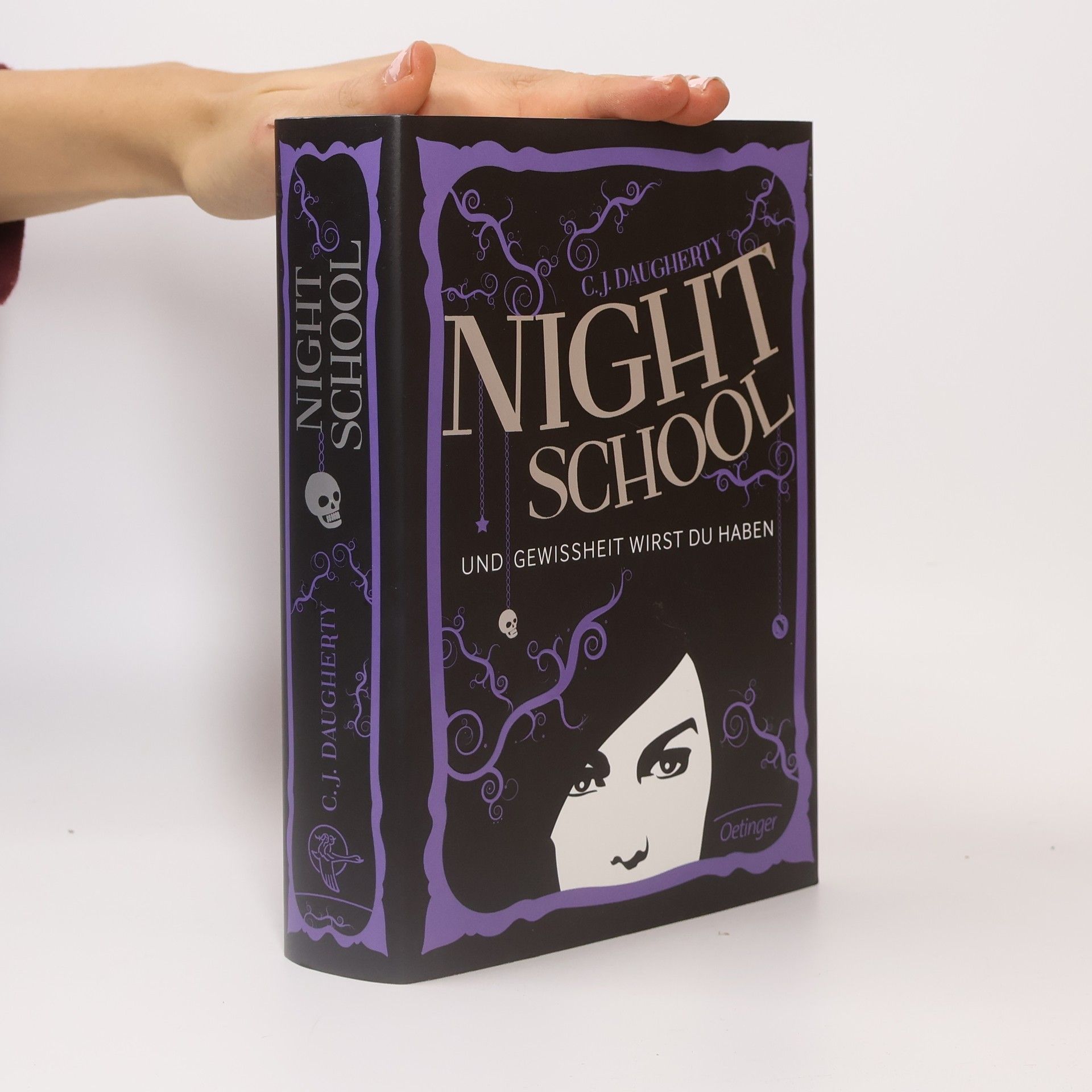 Christi Daugherty Night School. Und Gewissheit wirst du haben