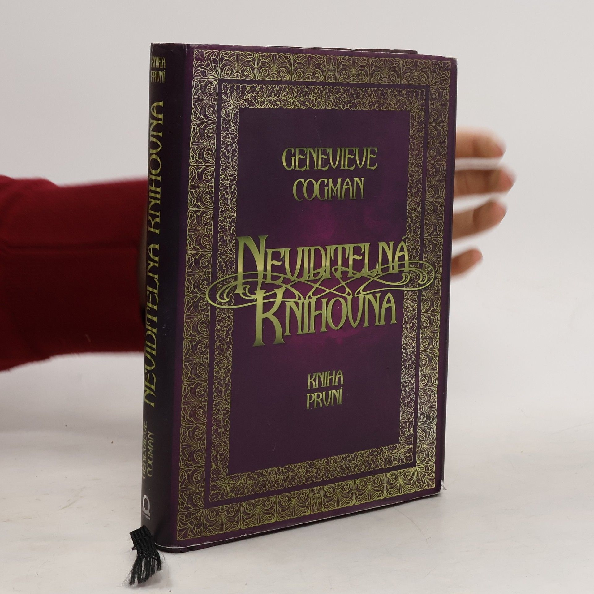 Genevieve Cogman Neviditelná knihovna