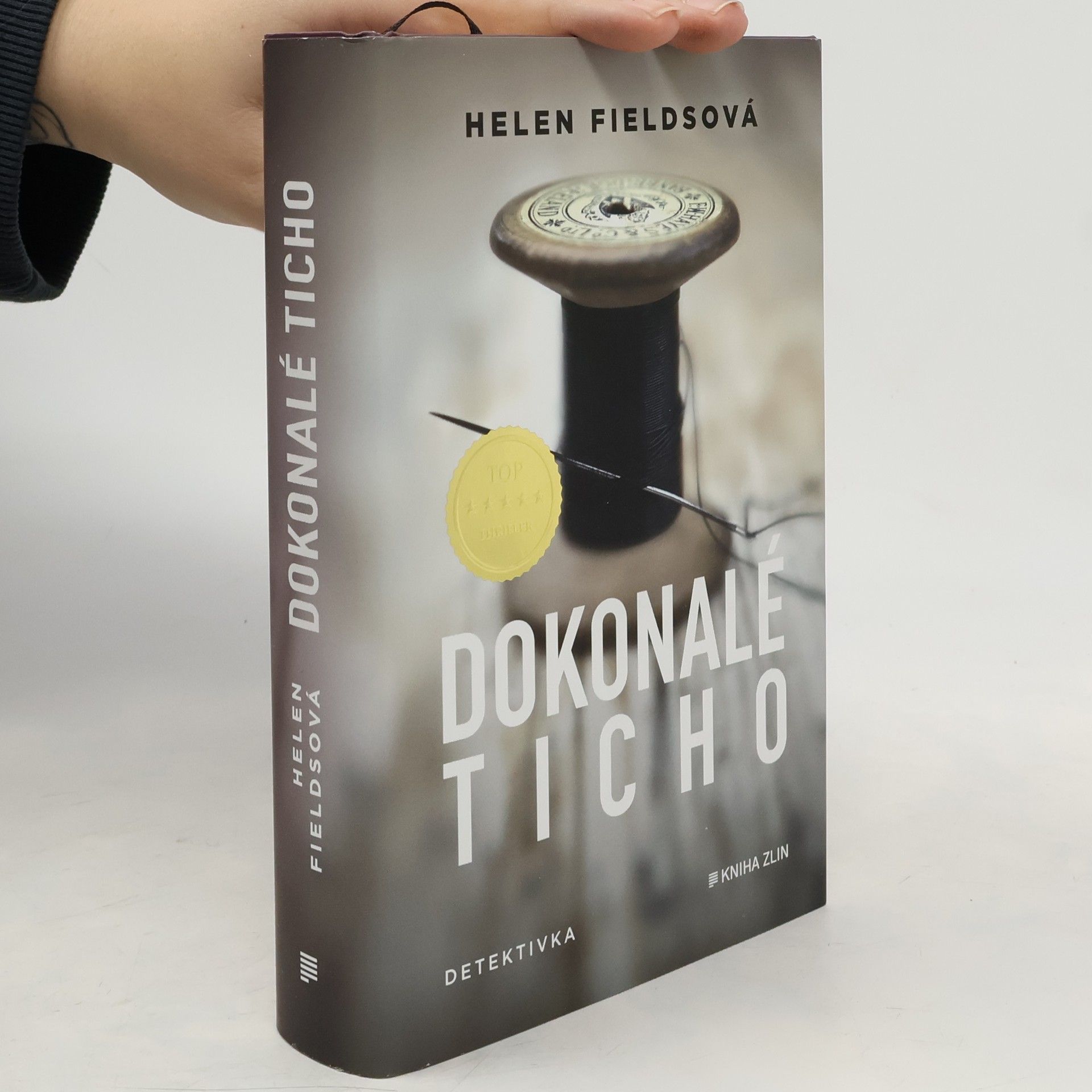 Helen Fields Dokonalé ticho