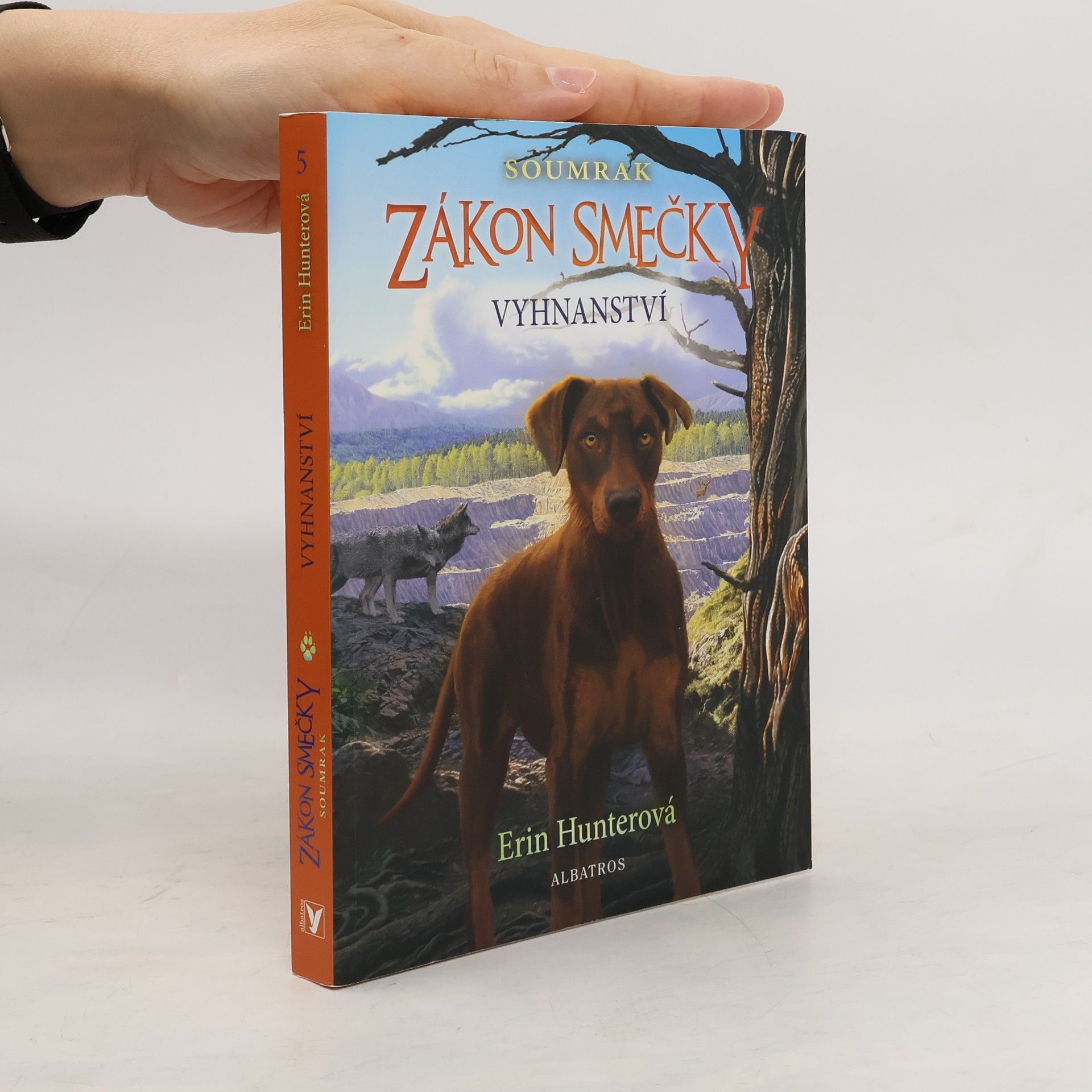 Erin Hunter Vyhnanství