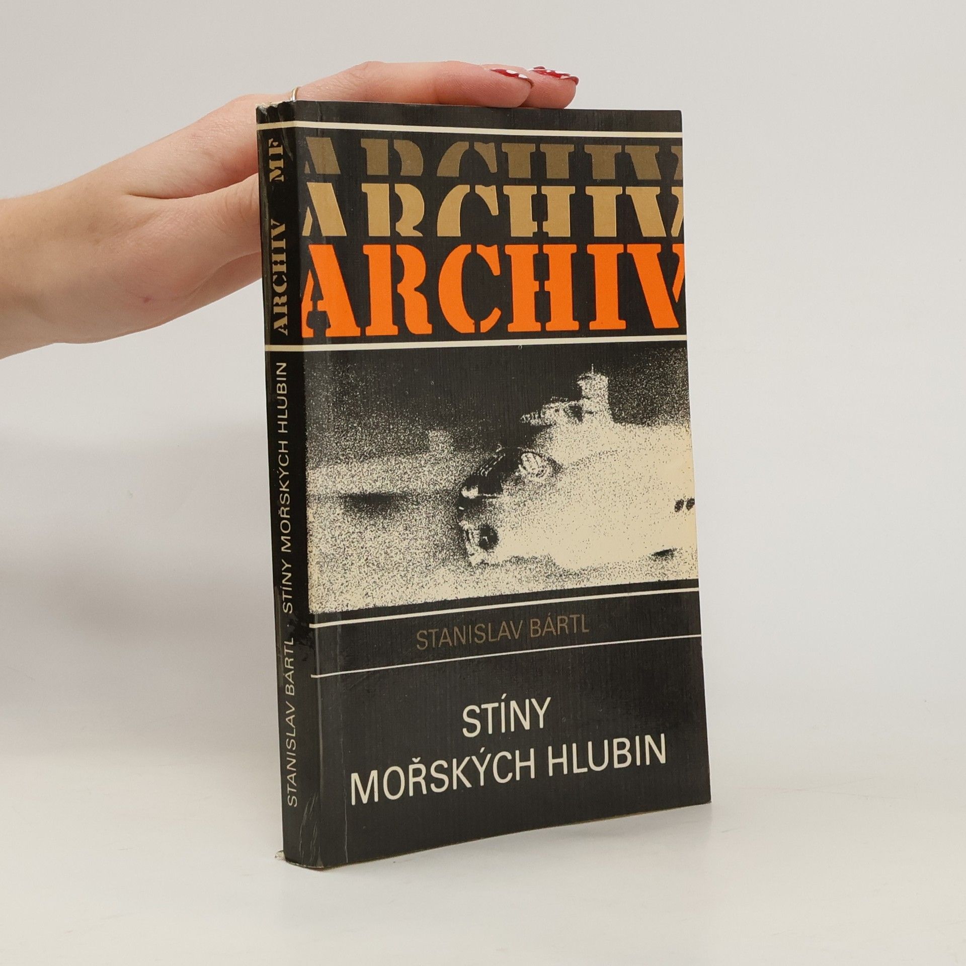 Stanislav Bártl Stíny mořských hlubin