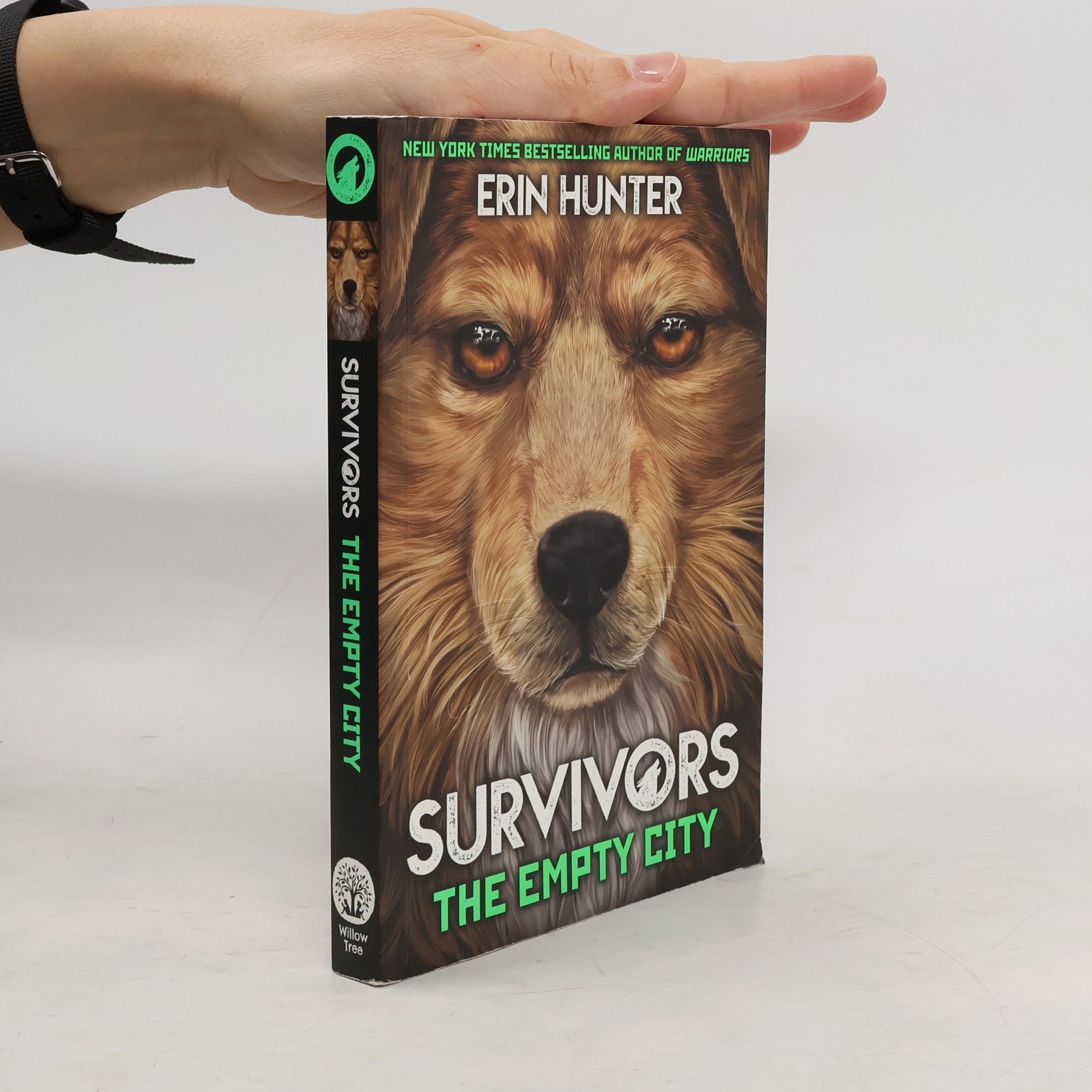 Erin Hunter Survivors Book 1: The Empty City