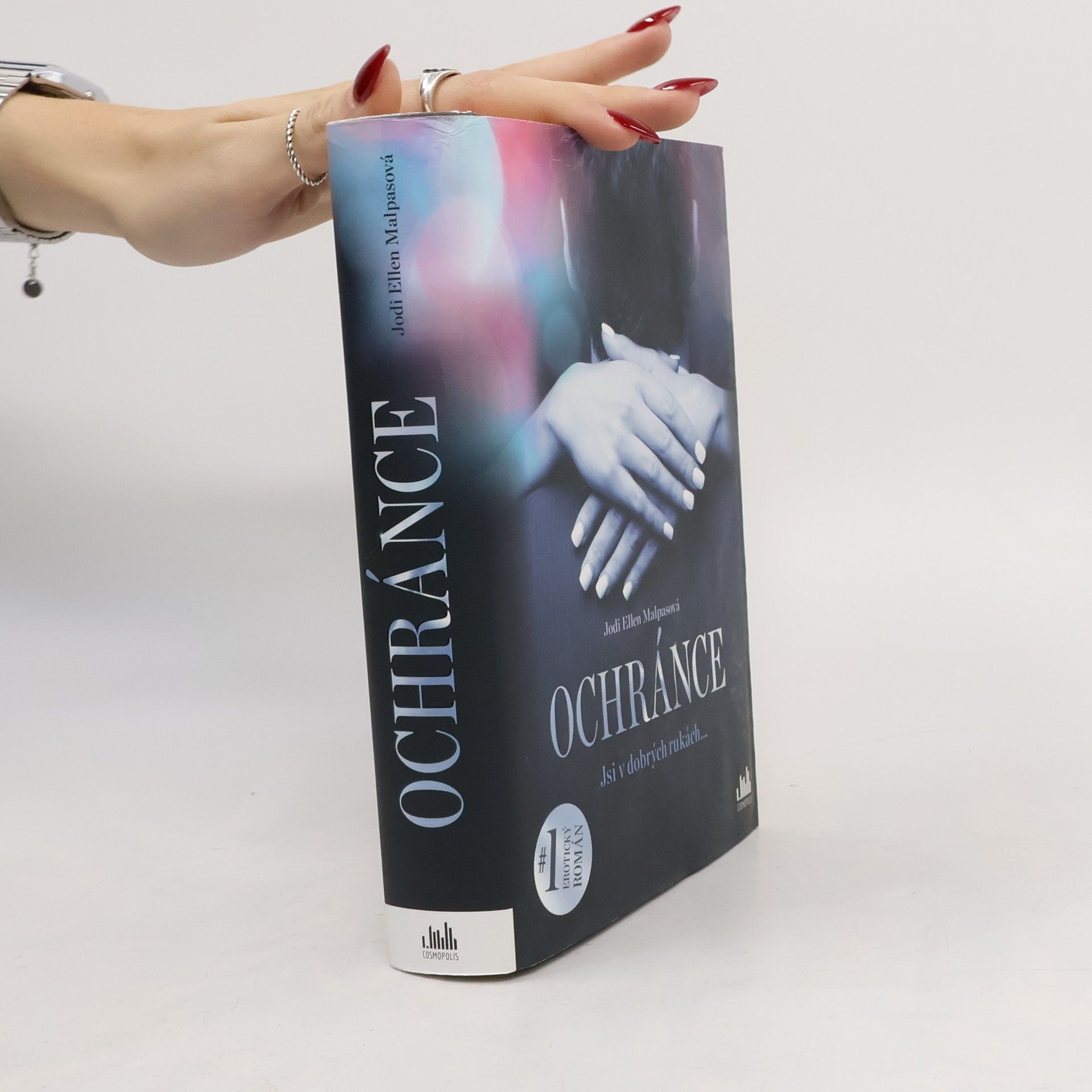 Ochránce. Jsi v dobrých rukách...