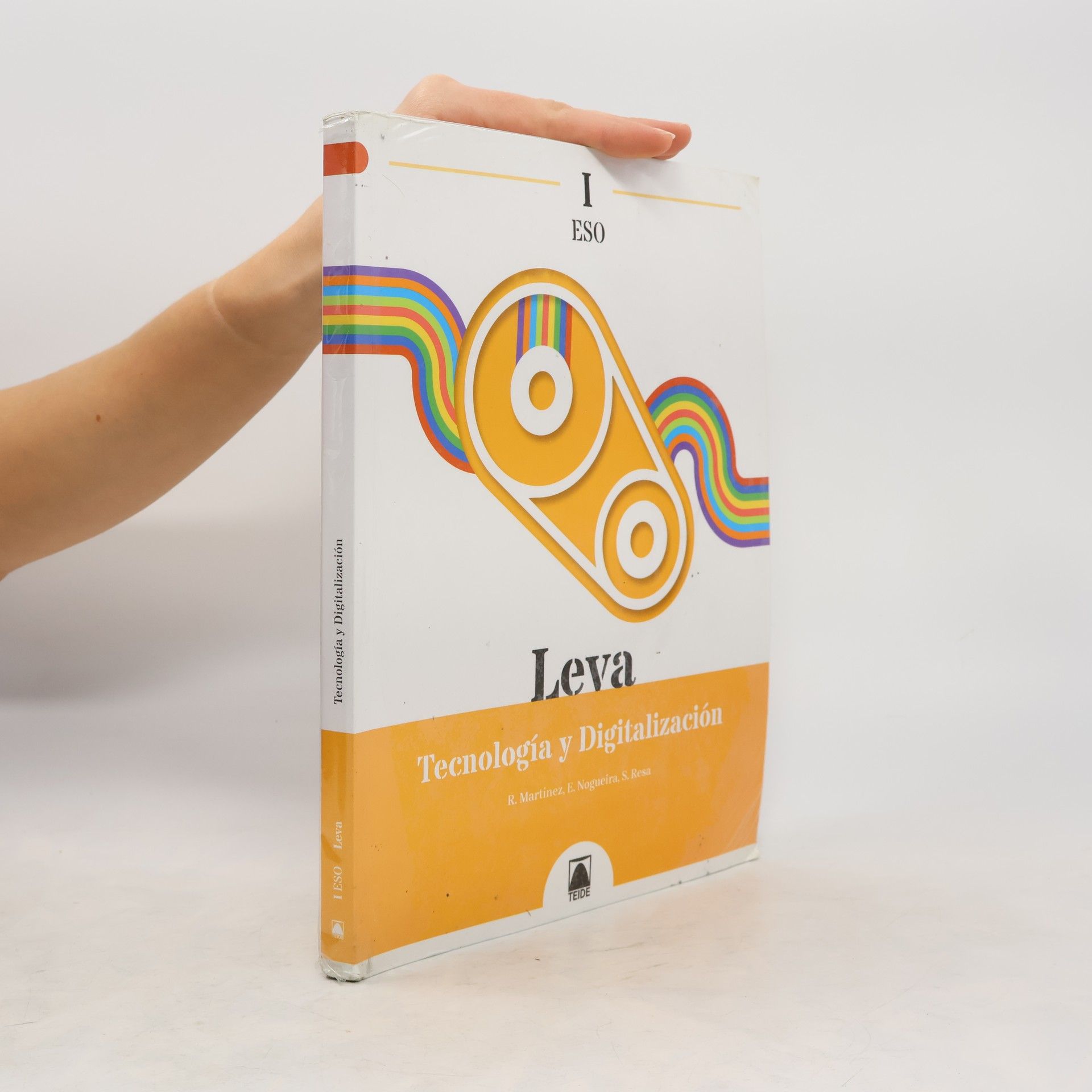 Collectif d'auteurs Leva. Technología y Digitalización