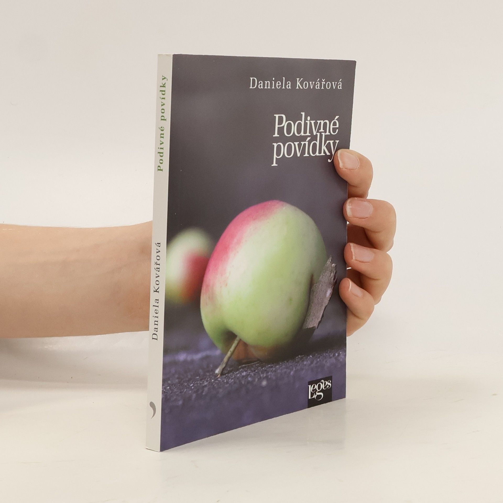 Daniela Kovářová Podivné povídky