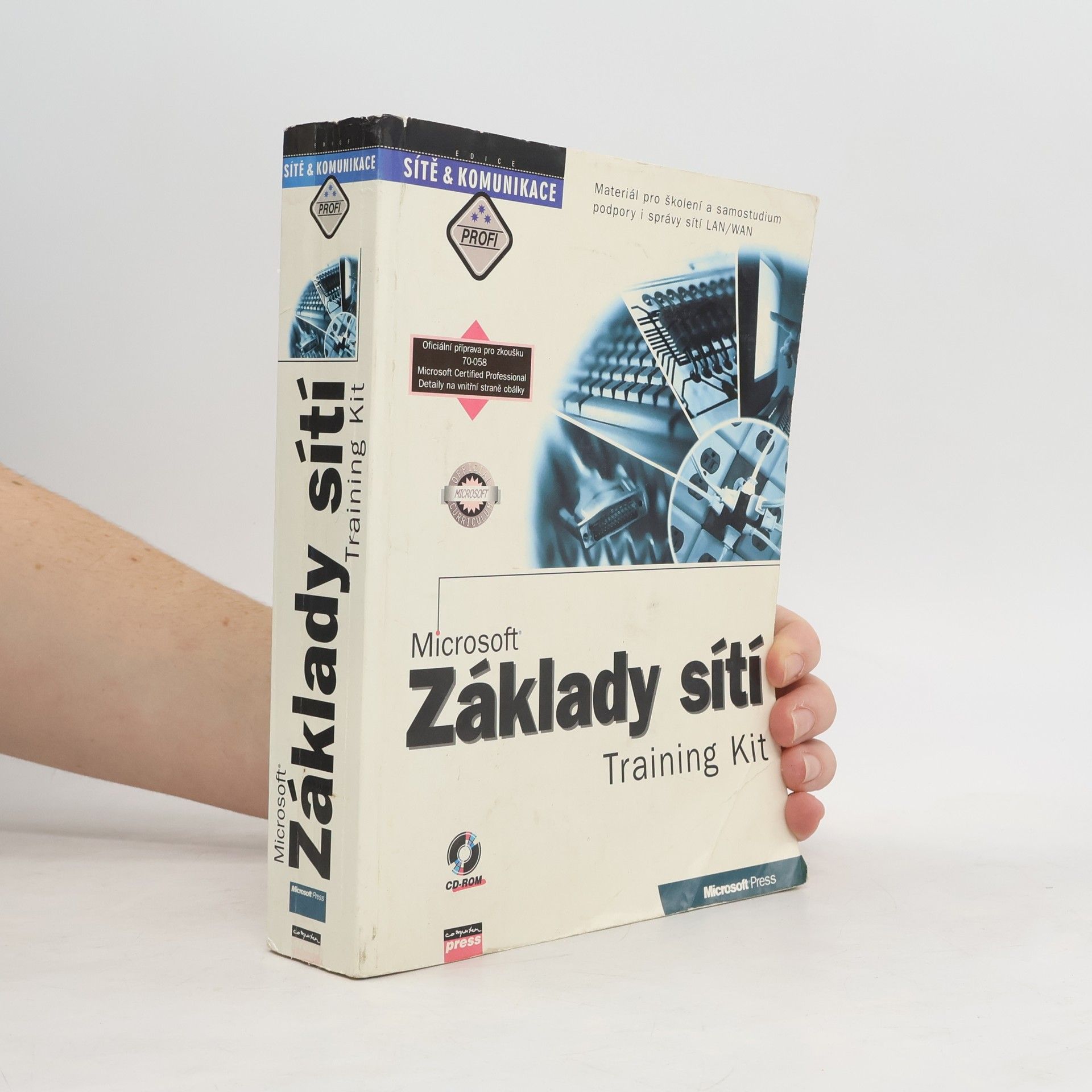 Various authors Základy sítí : Training Kit Training Kit