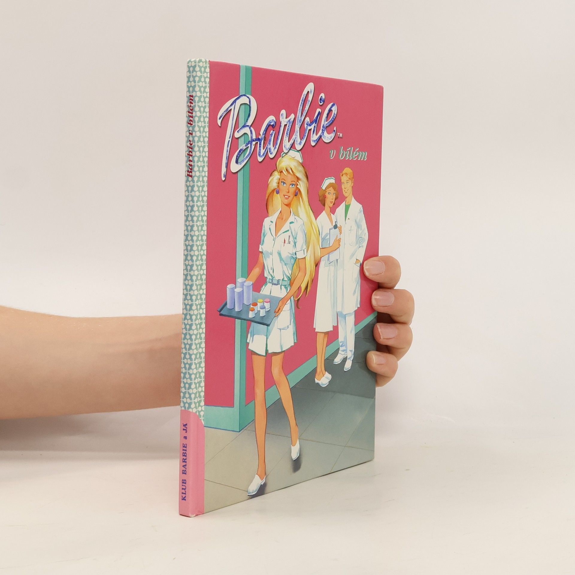 Šárka Kadlecová Barbie v bílém