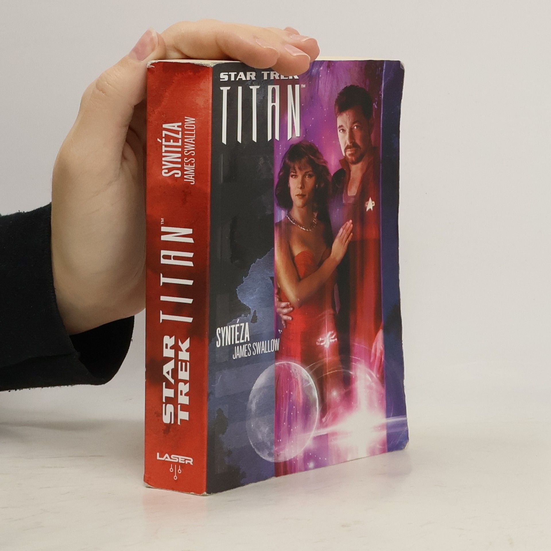 James Swallow Syntéza