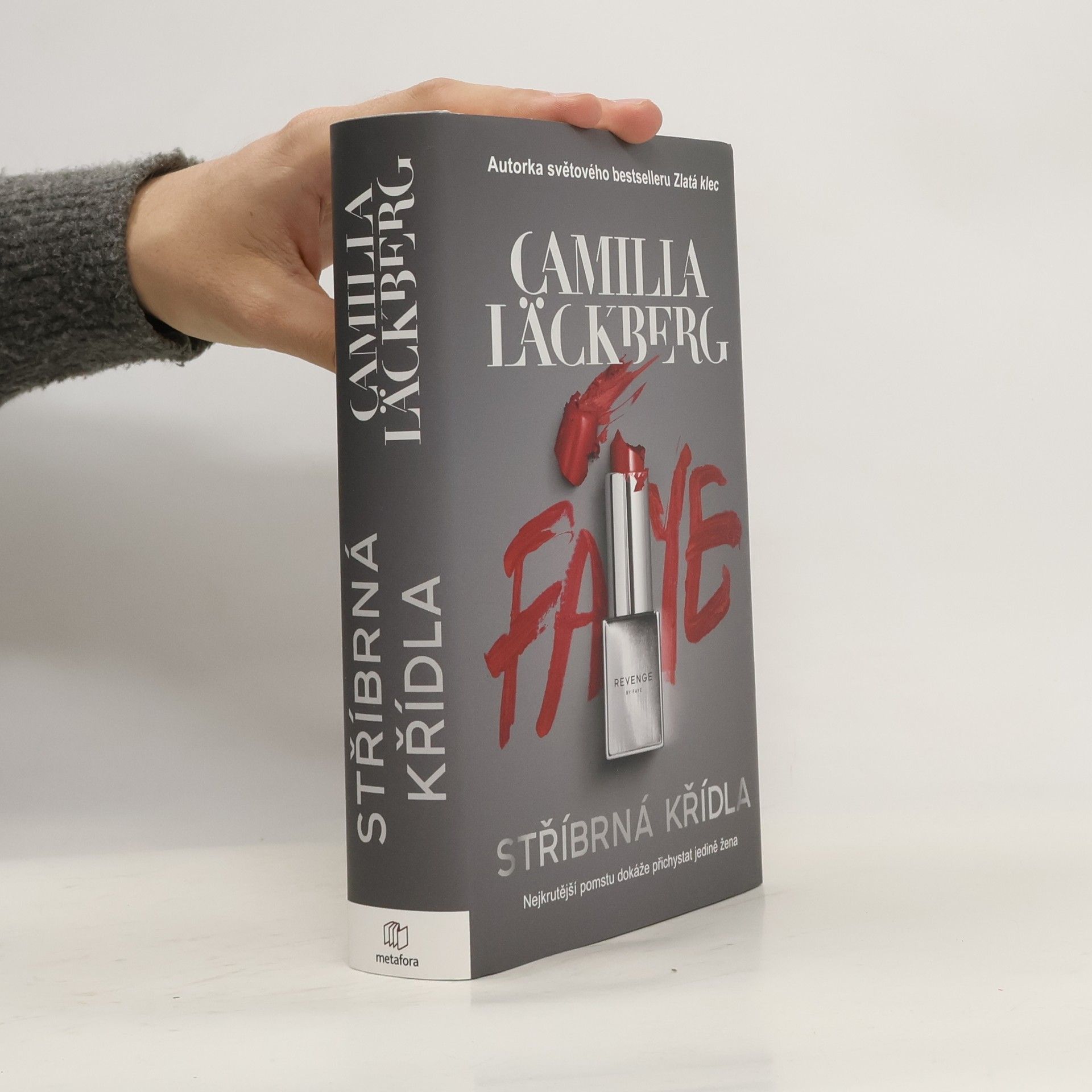 Camilla Läckberg Stříbrná křídla. Nejkrutější pomstu může přichystat jedině žena