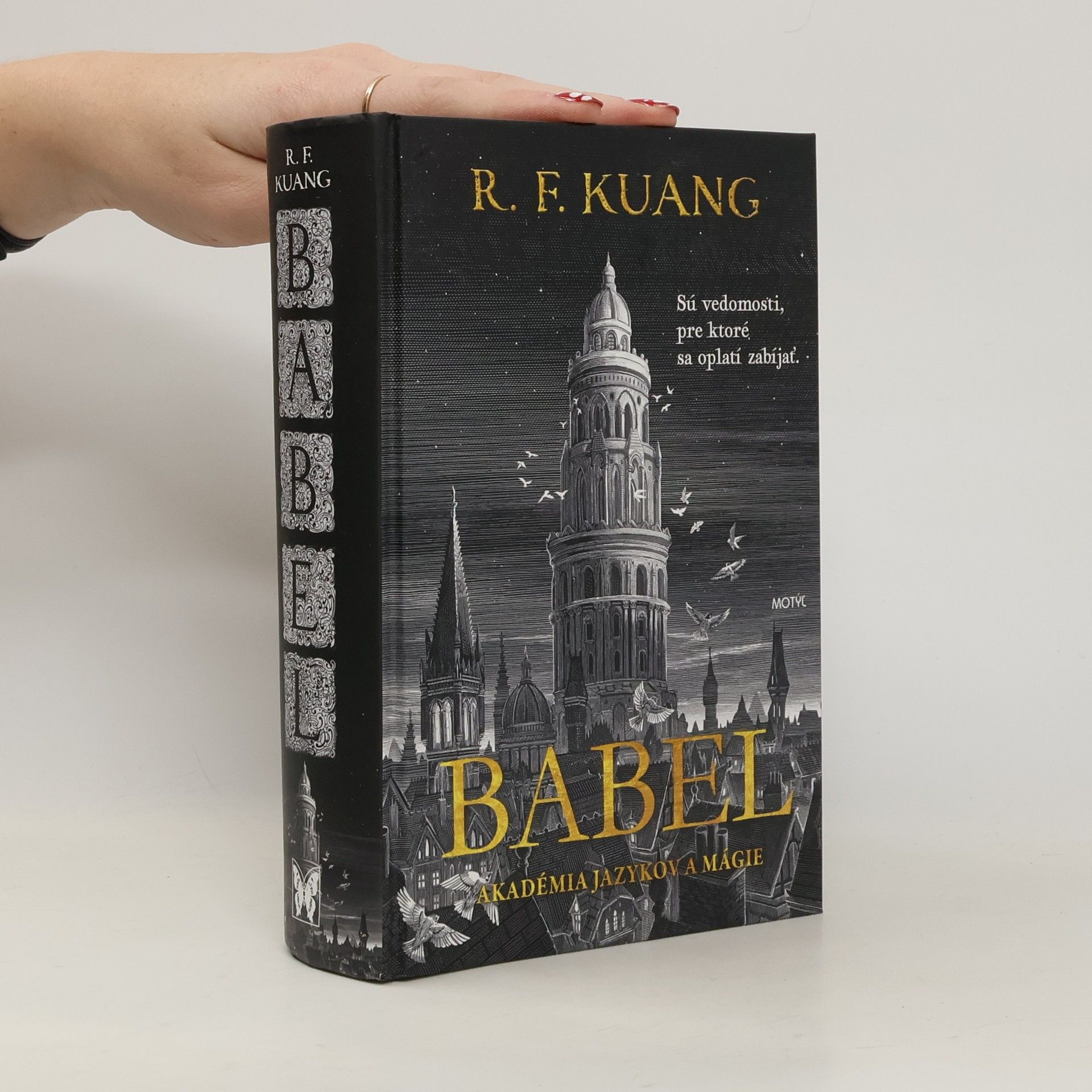 Rebecca Kuang Babel. Akadémia jazykov a mágie