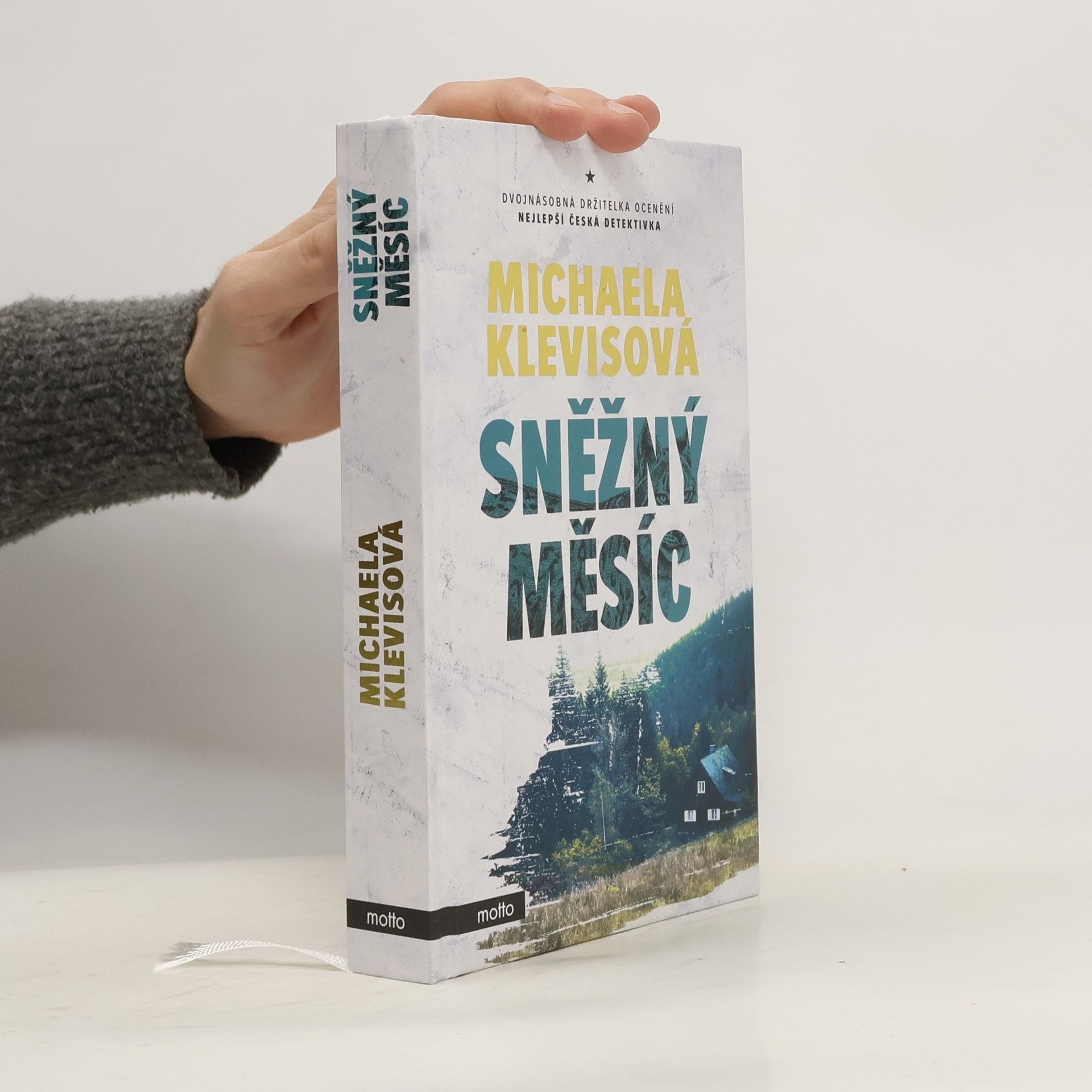 Michaela Klevisová Sněžný měsíc