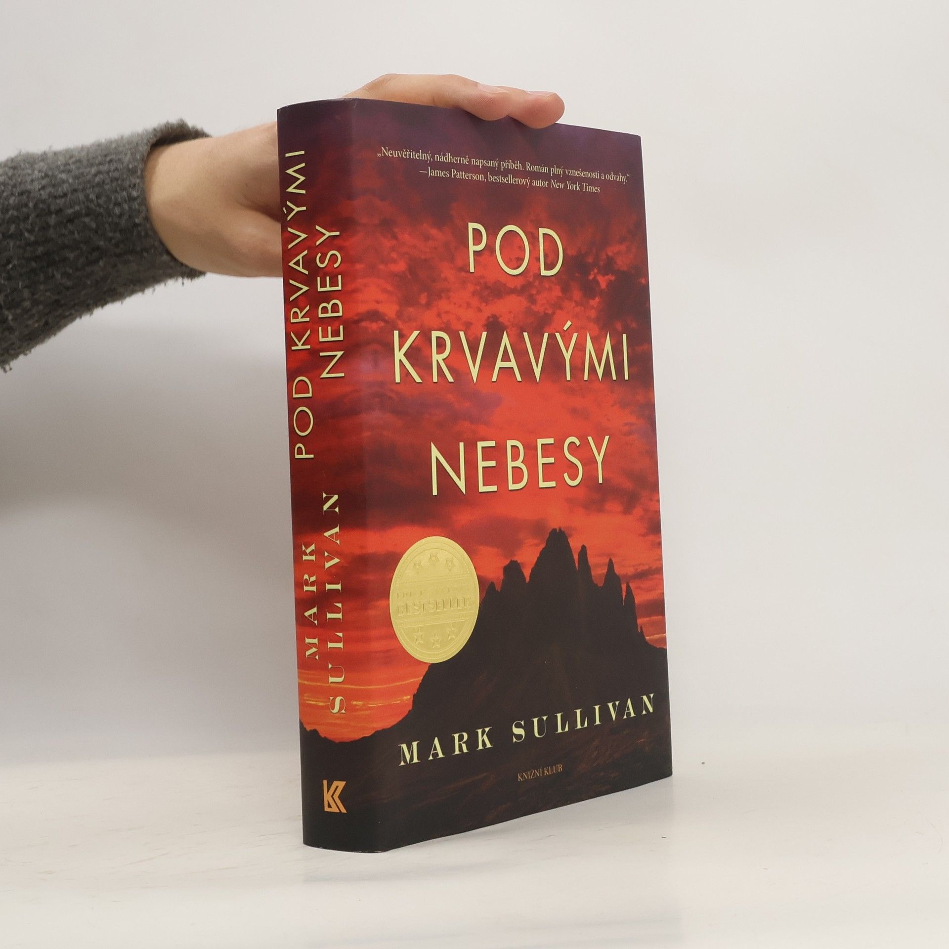 Mark Sullivan Pod krvavými nebesy