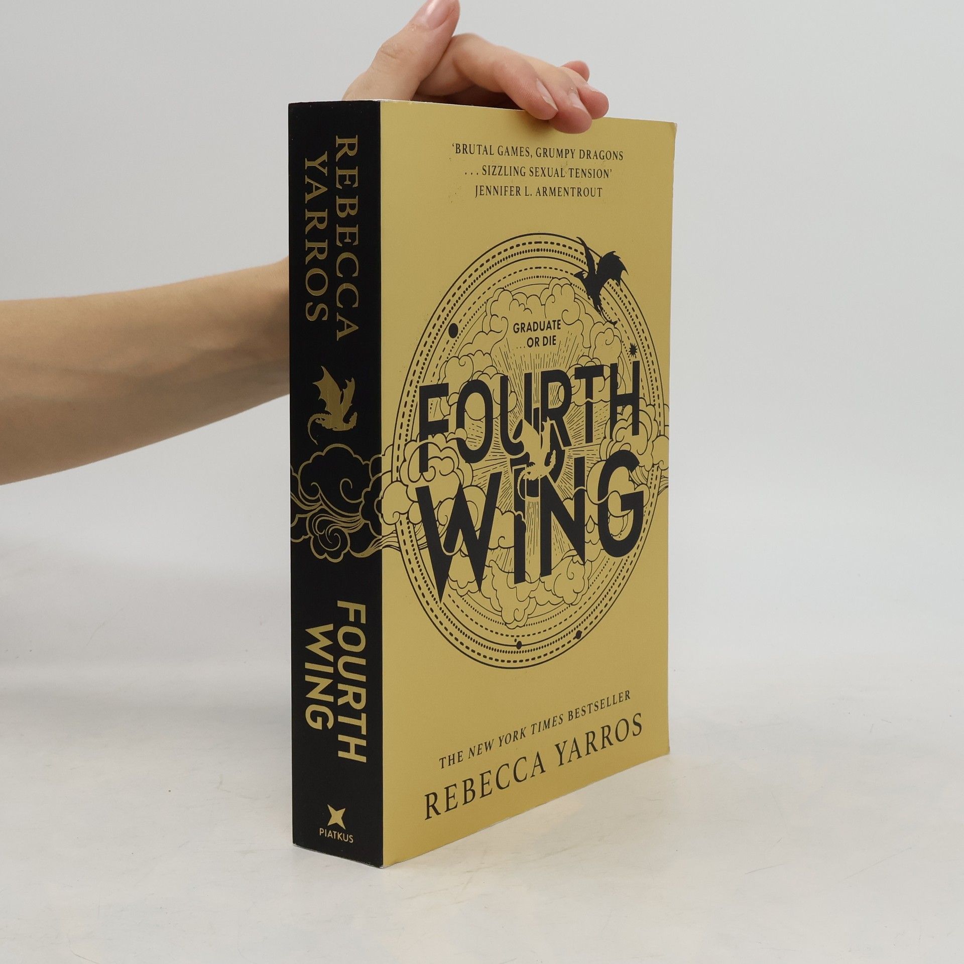 Rebecca Yarros Fourth Wing