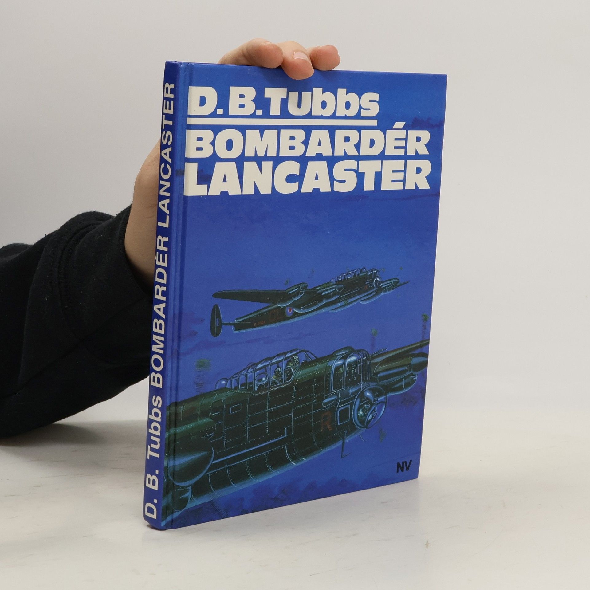 D. B. Douglas B. Tubbs Bombardér Lancaster