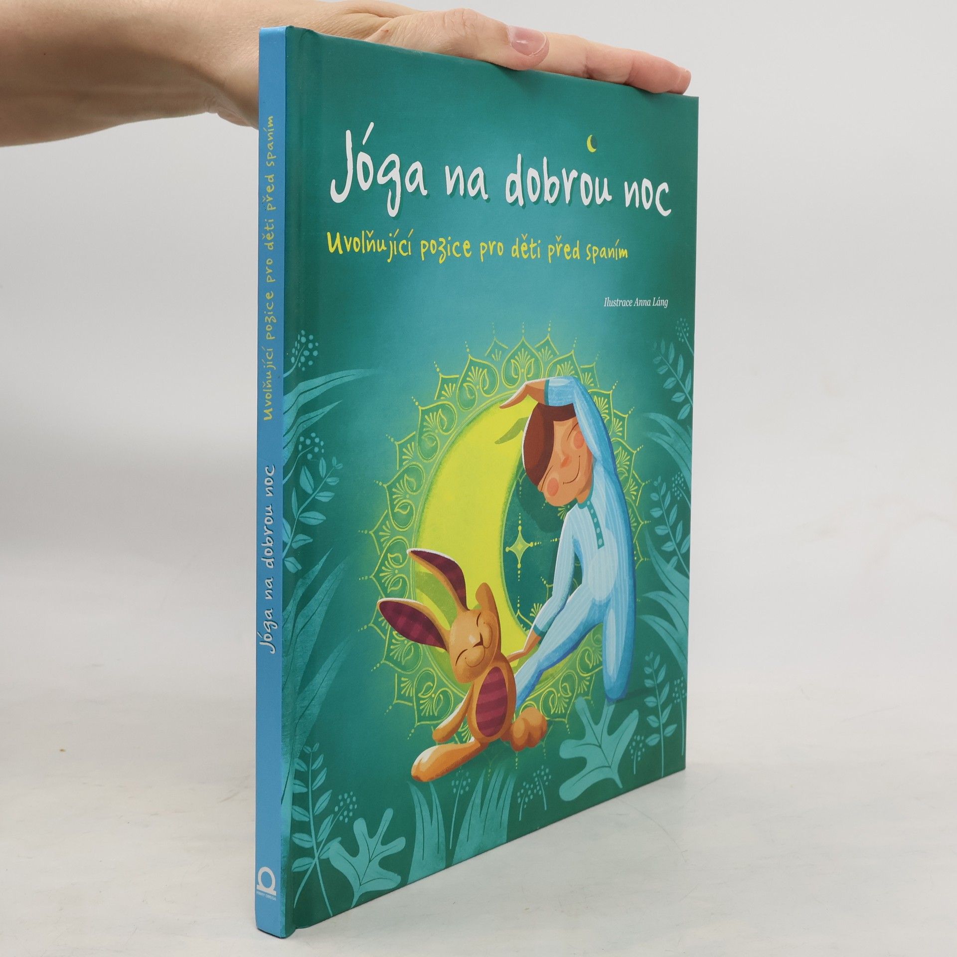 Lorena V. Pajalunga Jóga na dobrou noc