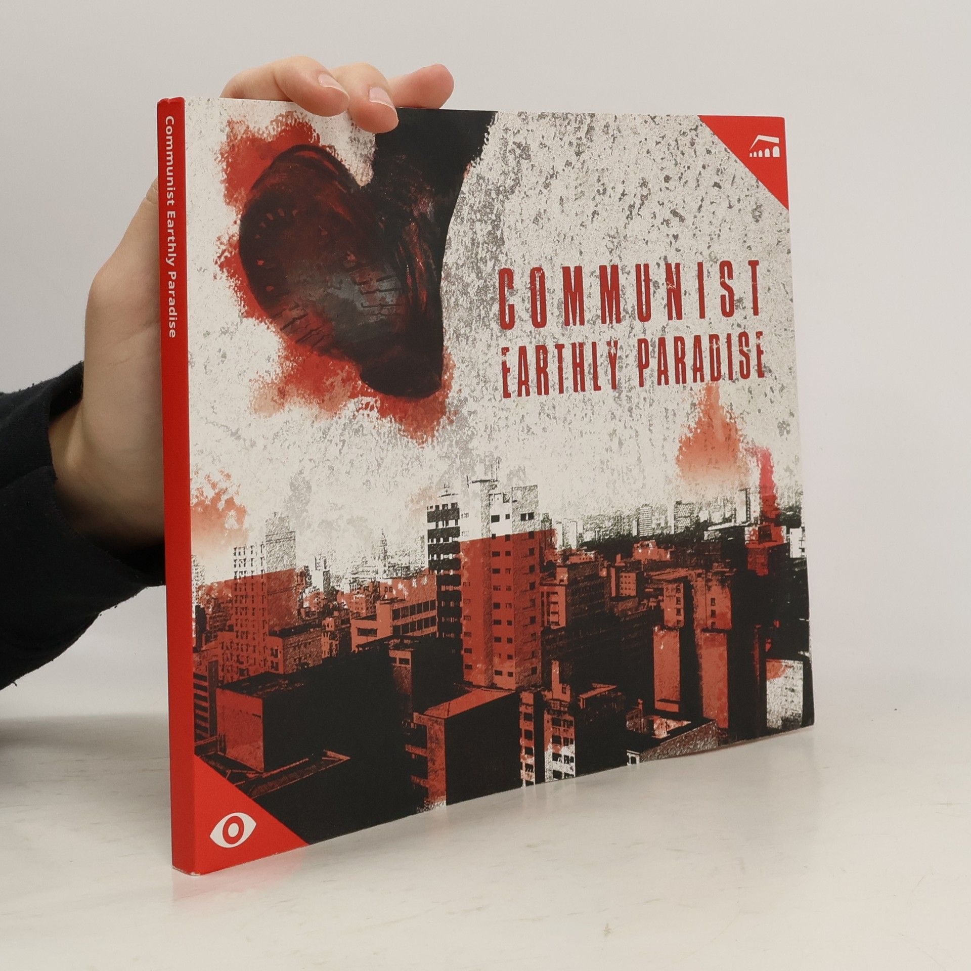 Lukasz Kamiński Communist Earthly Paradise