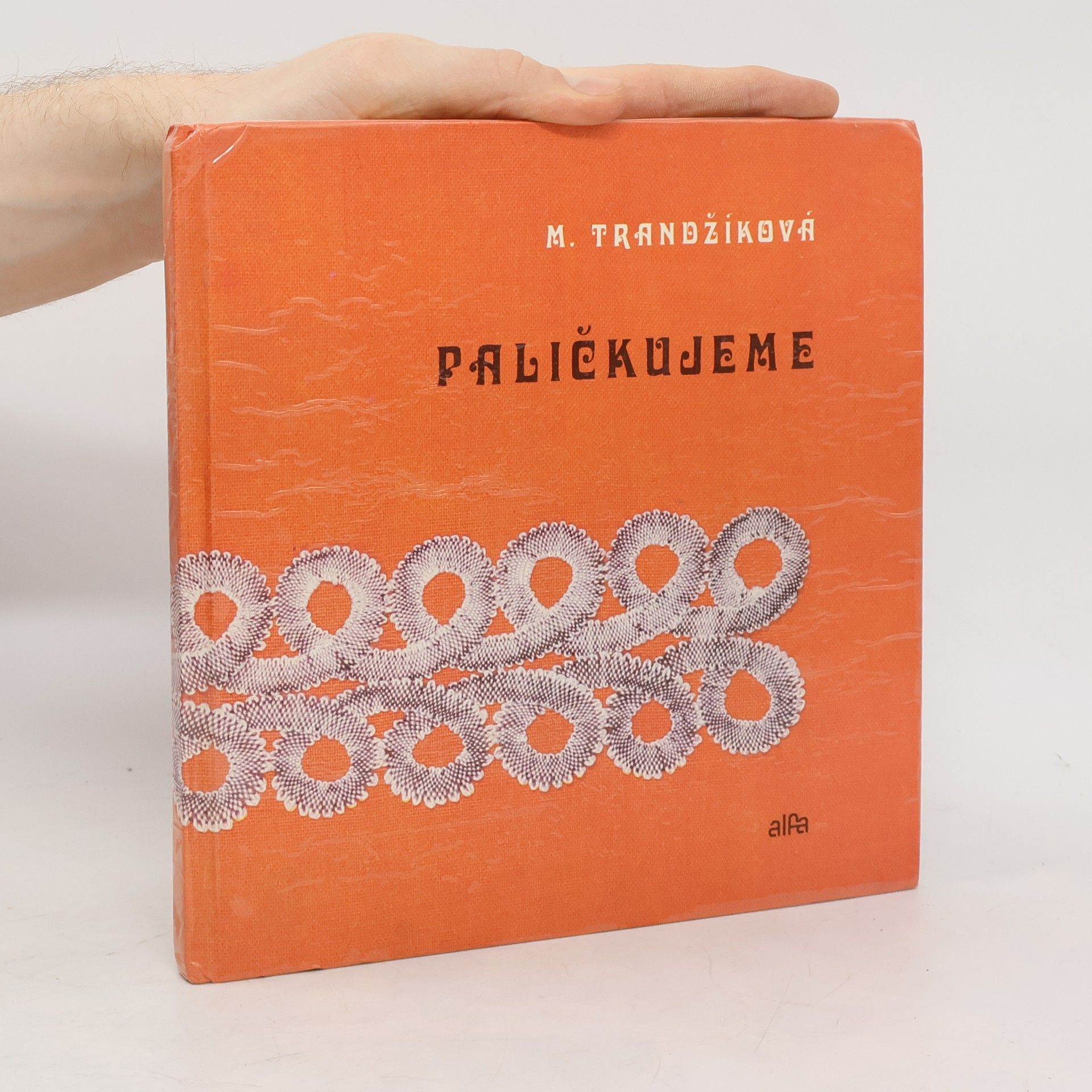 Mária Trandžíková Paličkujeme