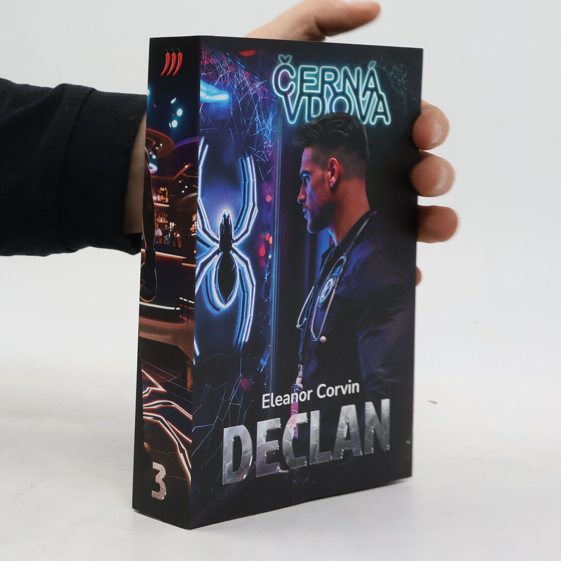 Černá vdova 3. Declan