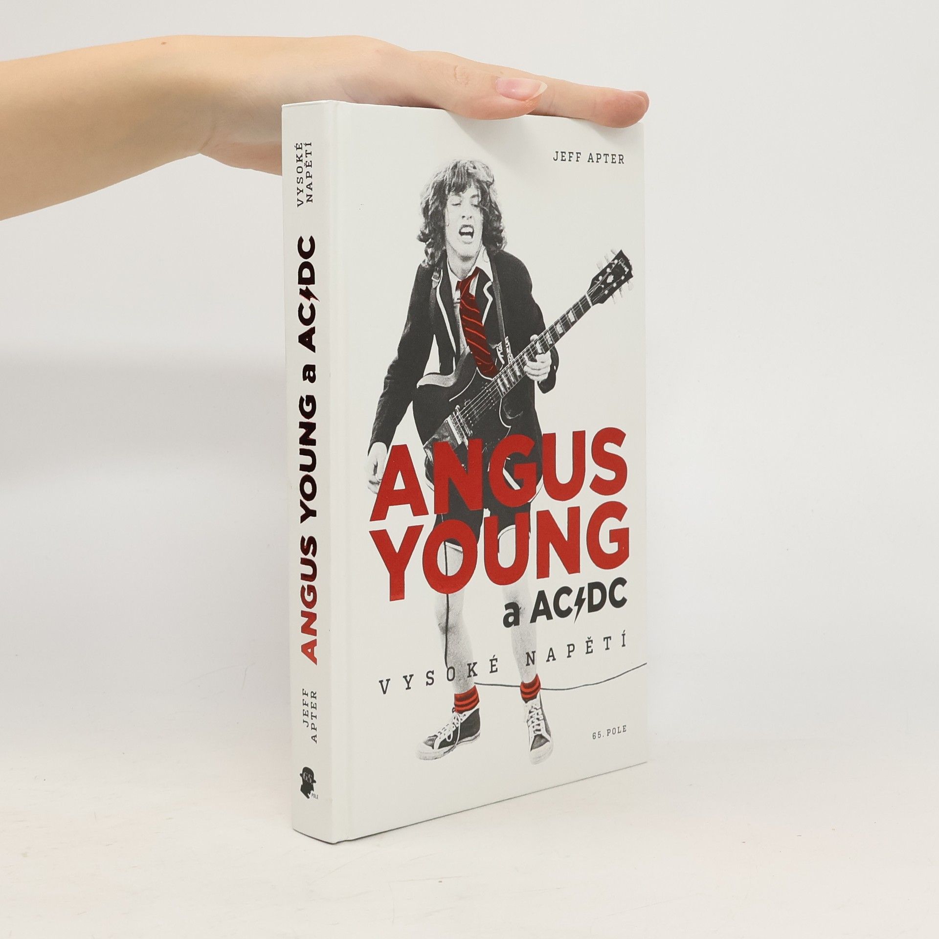 Jeff Apter Angus Young a AC/DC