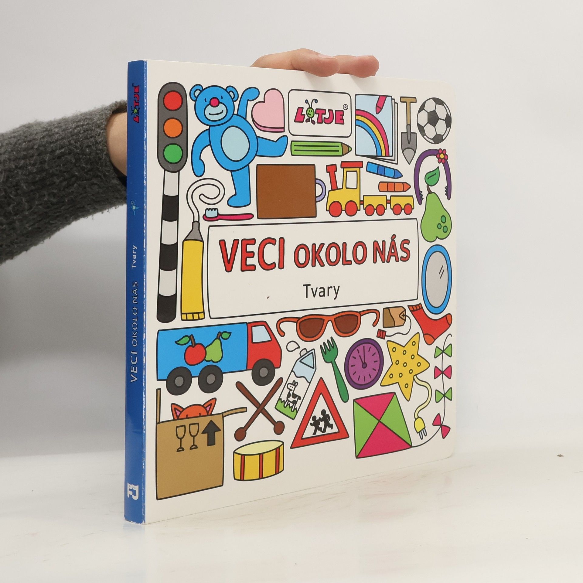 Collectif d'auteurs Veci okolo nás. Tvary