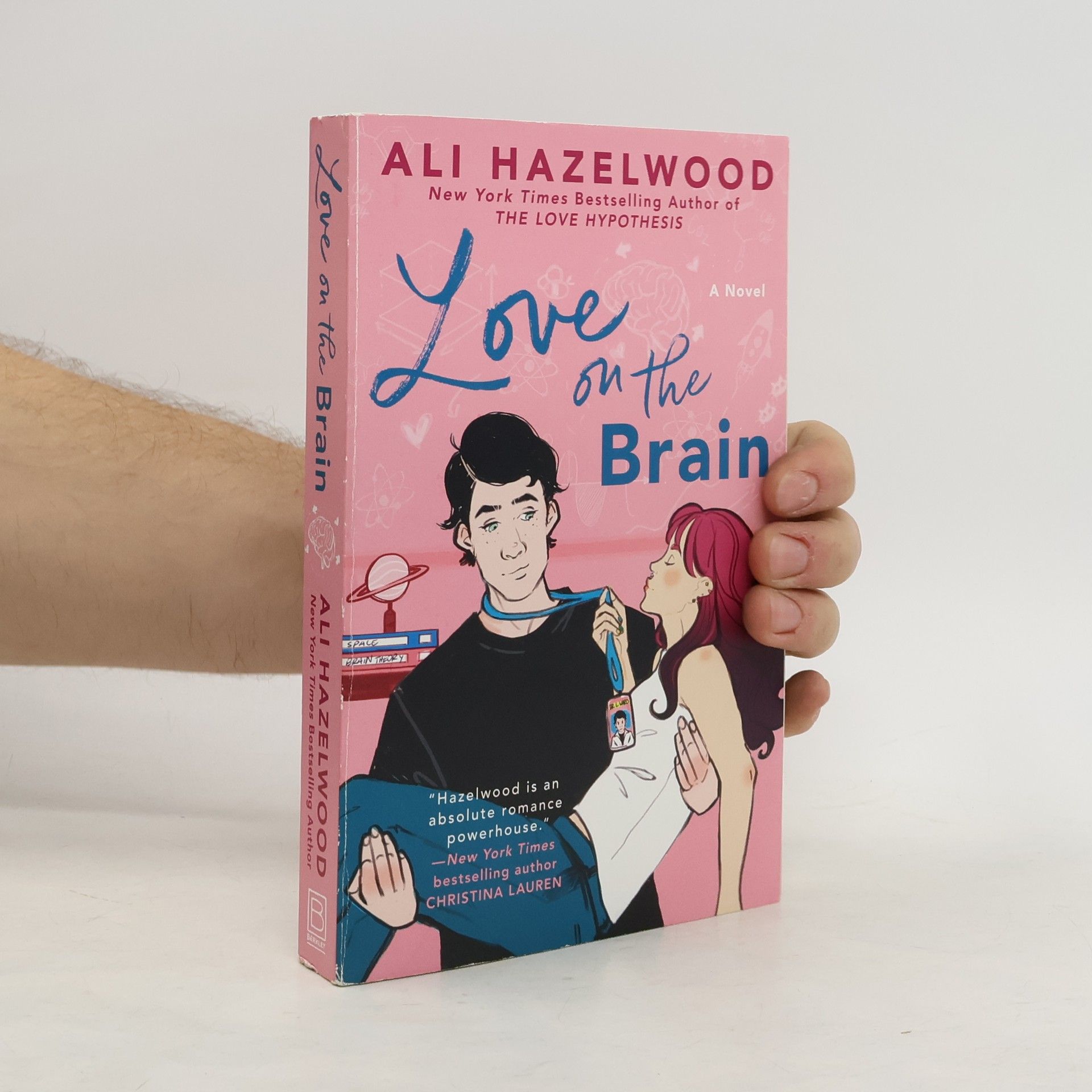 Ali Hazelwood Love on the Brain
