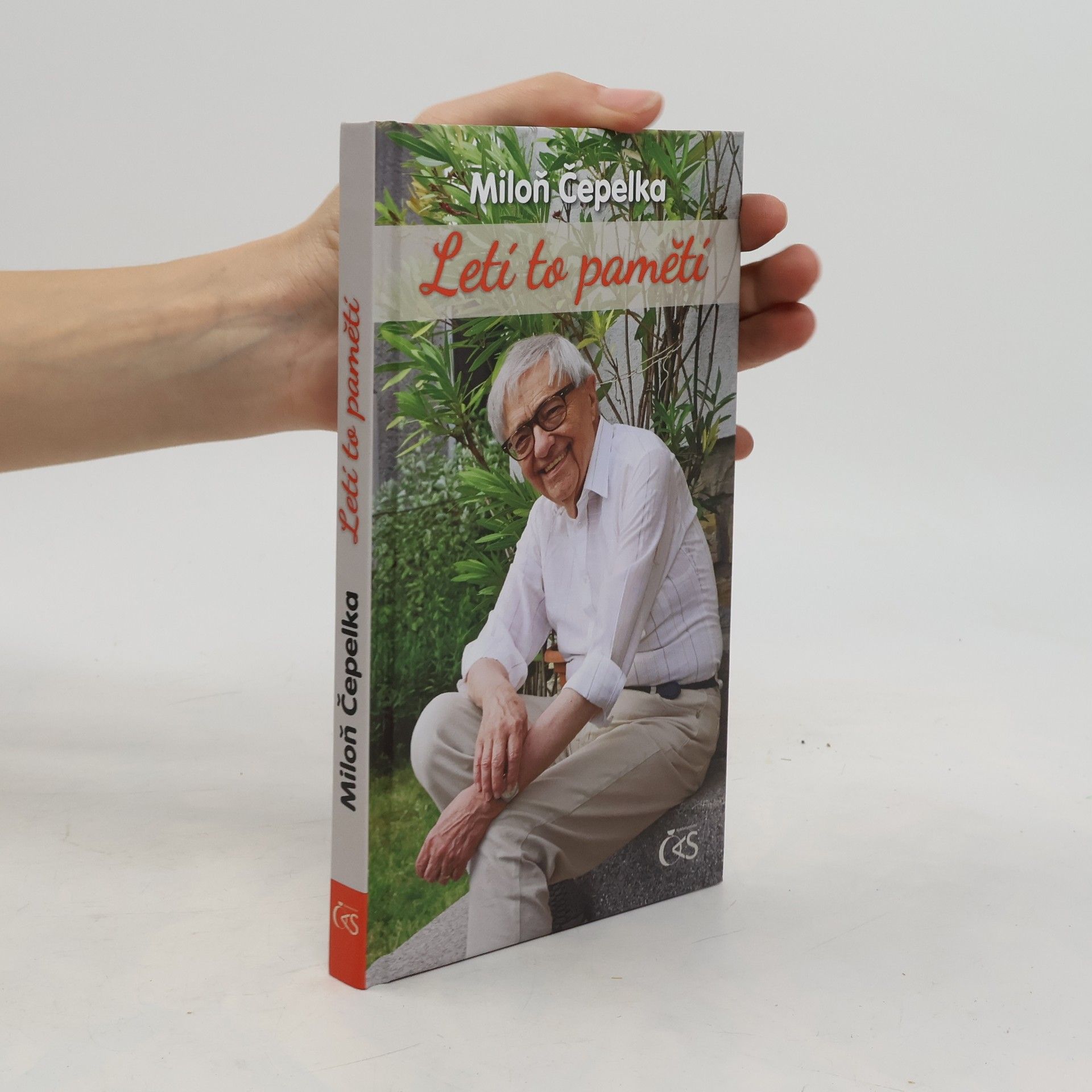 Miloň Čepelka Letí to pamětí : vzpomínky, dojmy, glosy 2023