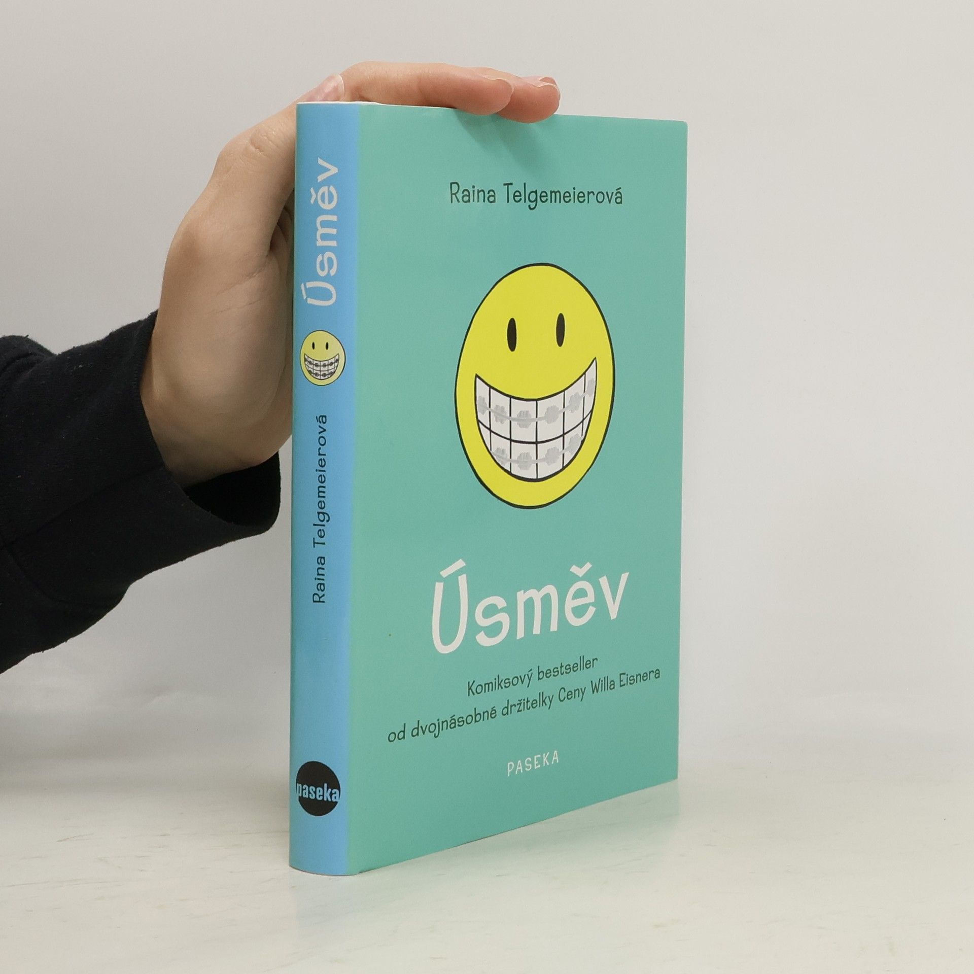 Raina Telgemeier Úsměv
