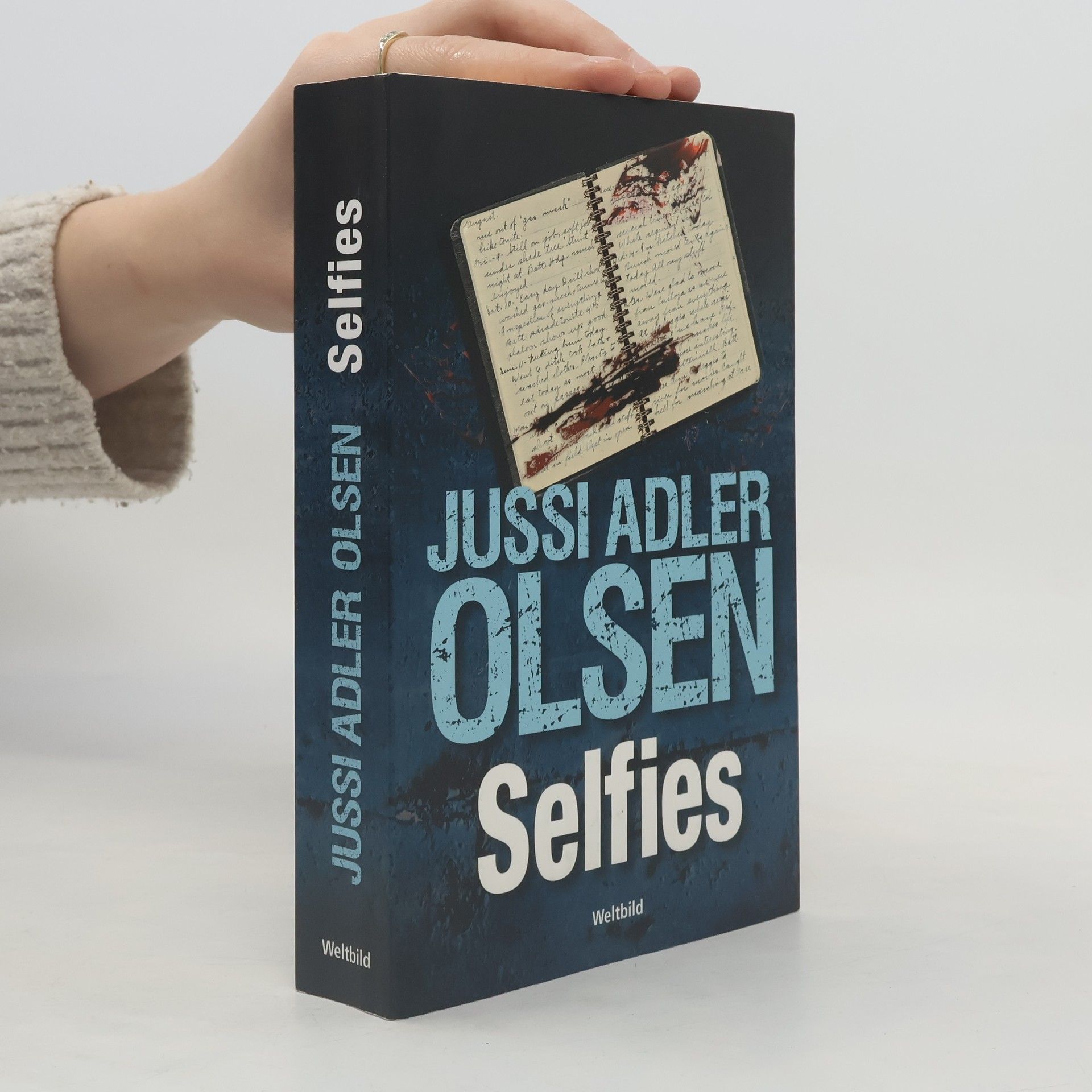 Jussi Adler Olsen Selfies