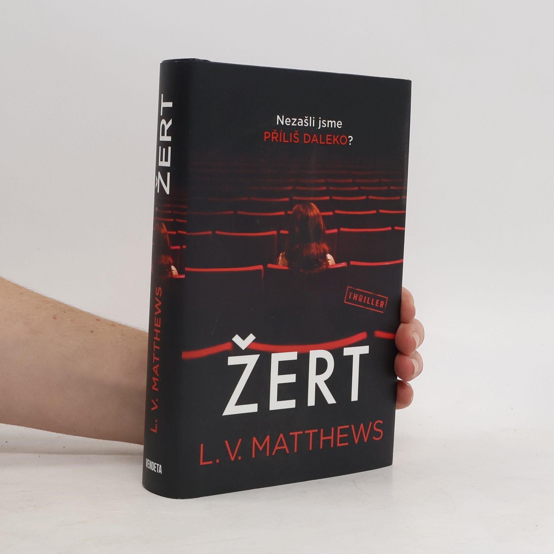 L. V. Matthews Žert