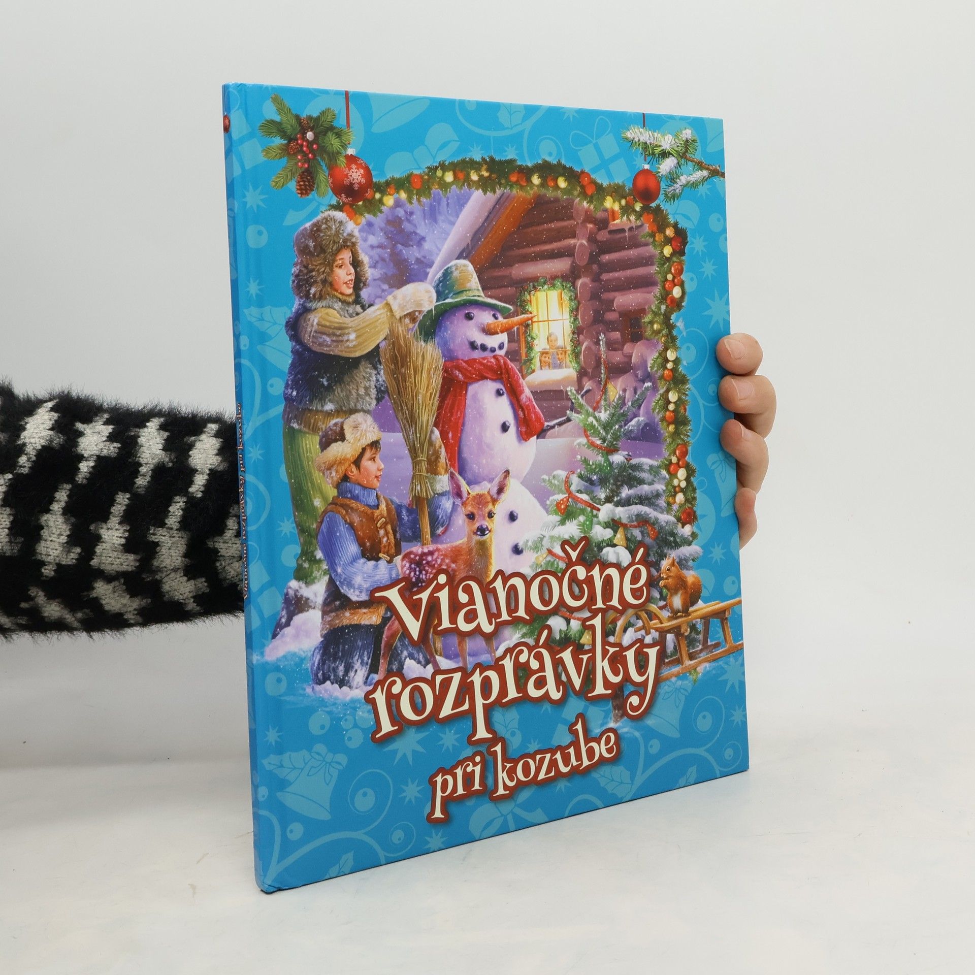 AA.VV. Vianočné rozprávky pri kozube