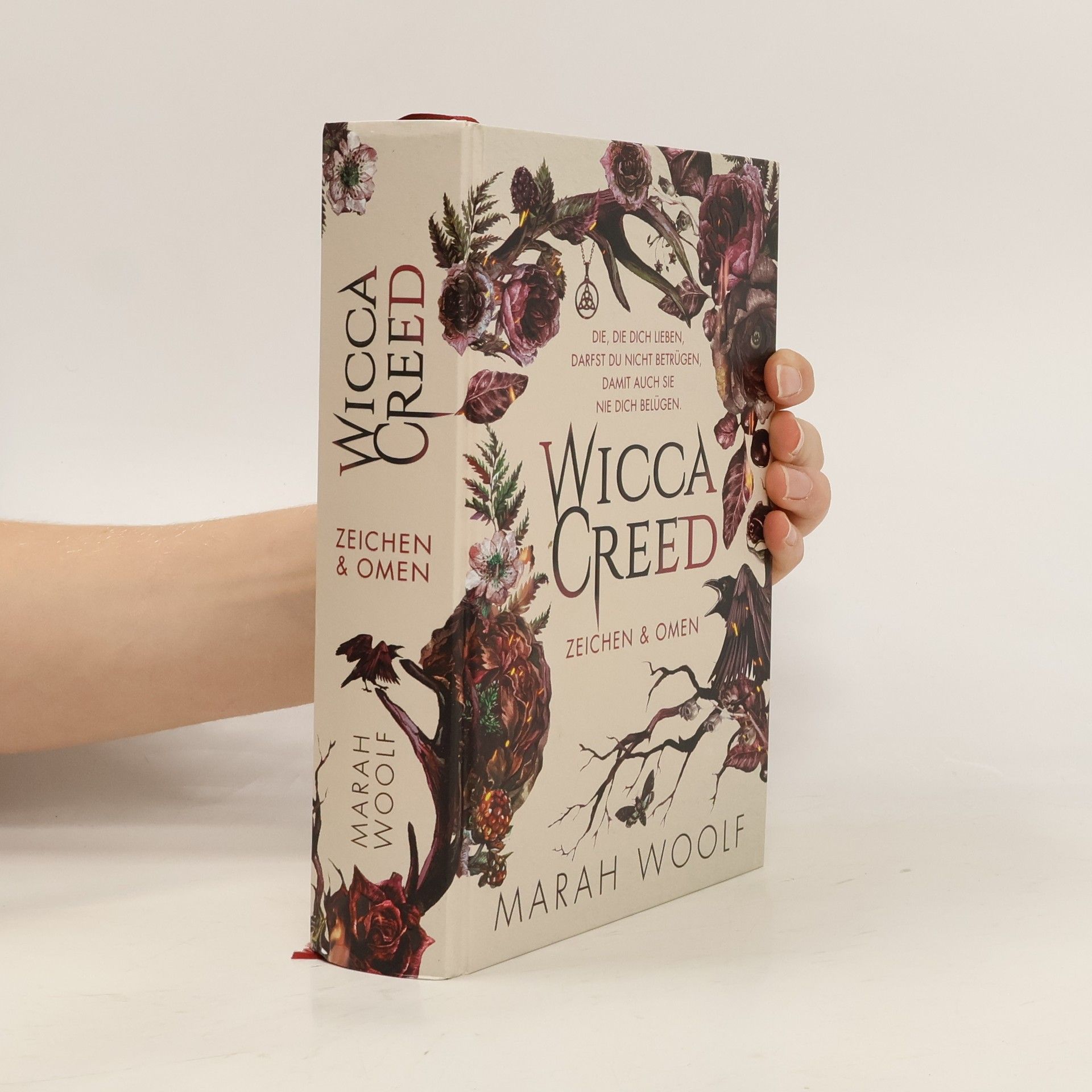 Marah Woolf WiccaCreed. Zeichen & Omen