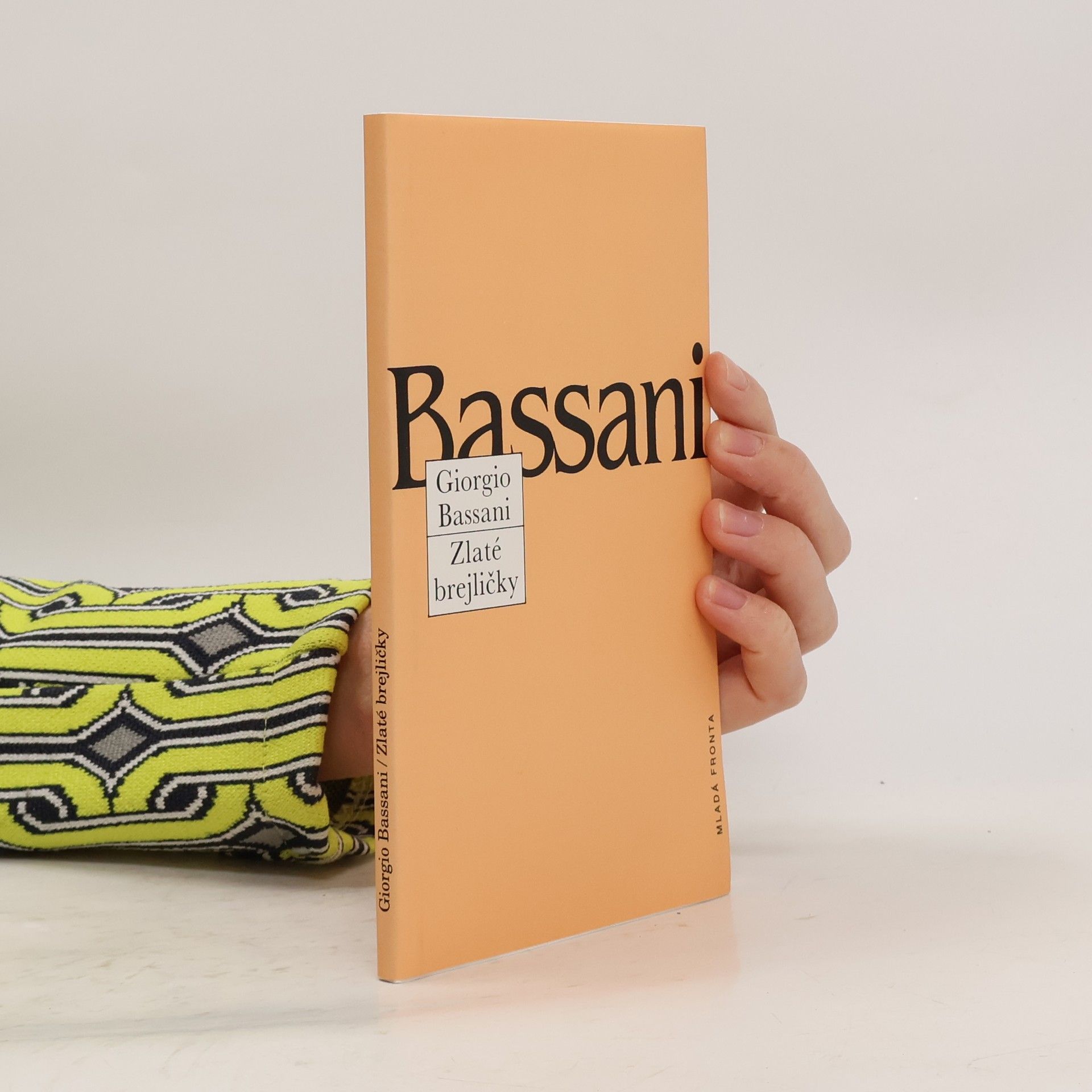 Giorgio Bassani Zlaté brejličky