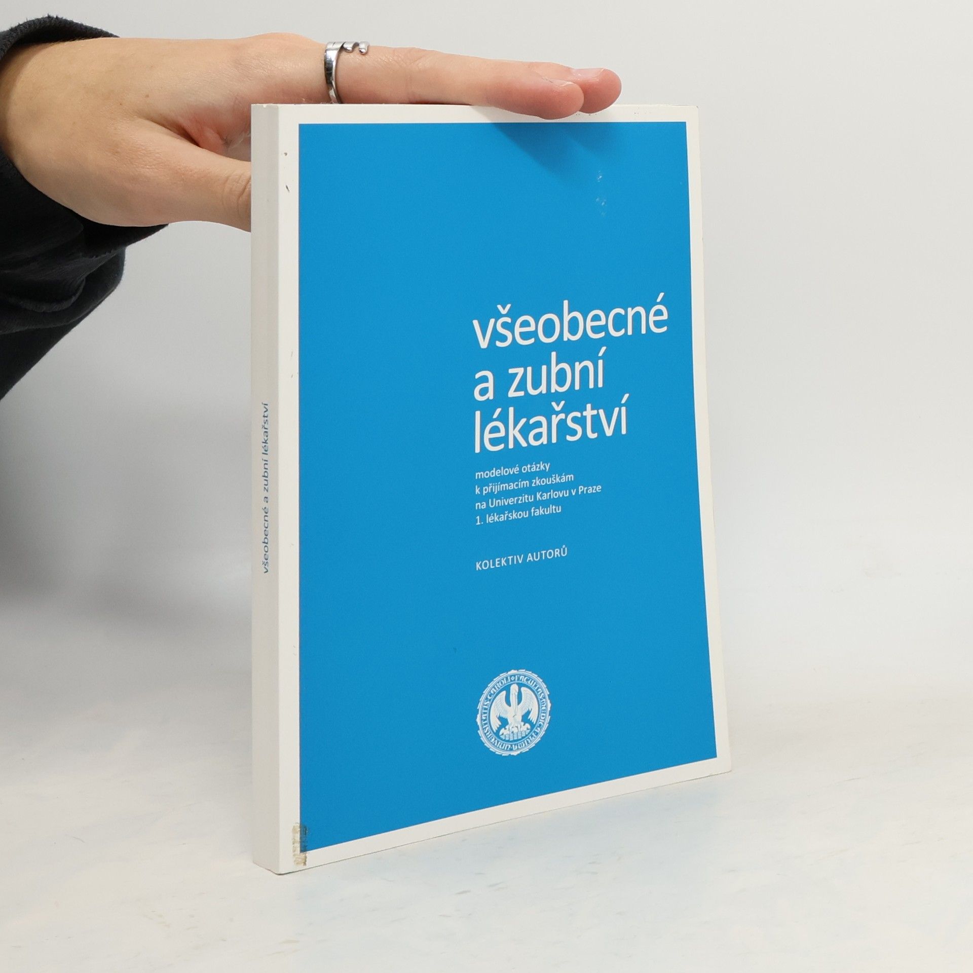 AA.VV. Všeobecné a zubní lékařství