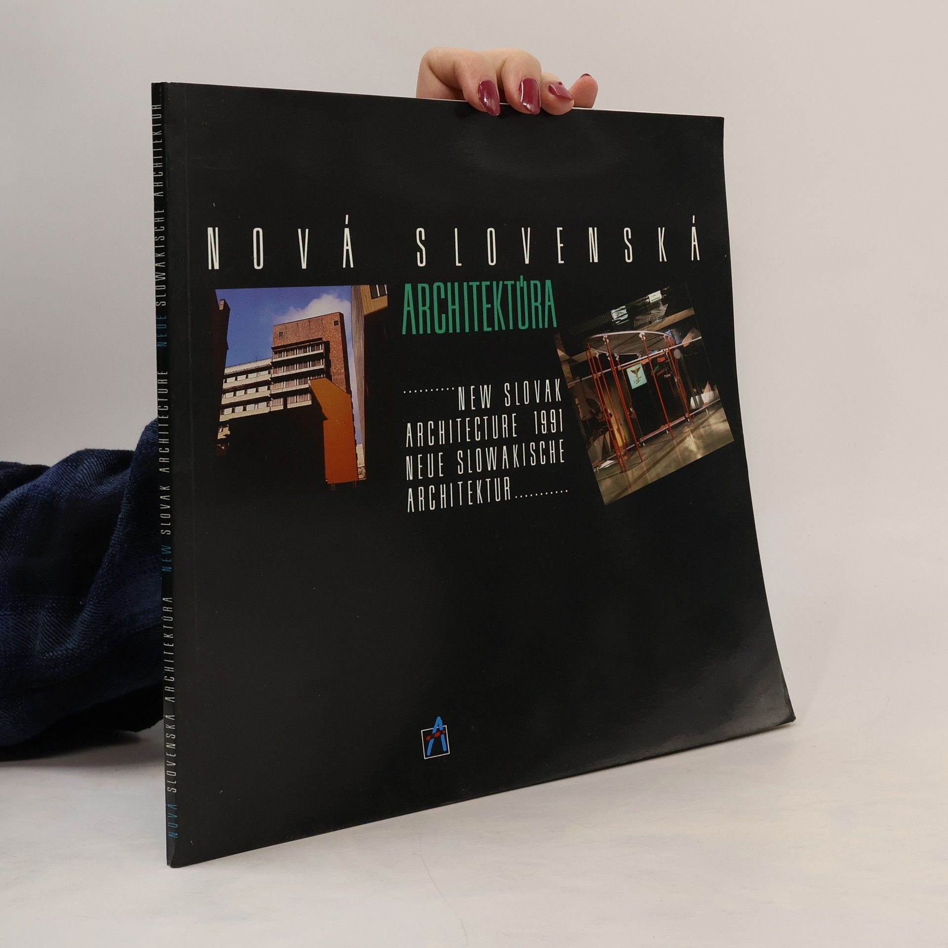 Nová slovenská architektúra = New Slovak architecture = Neue slowakische Architektur