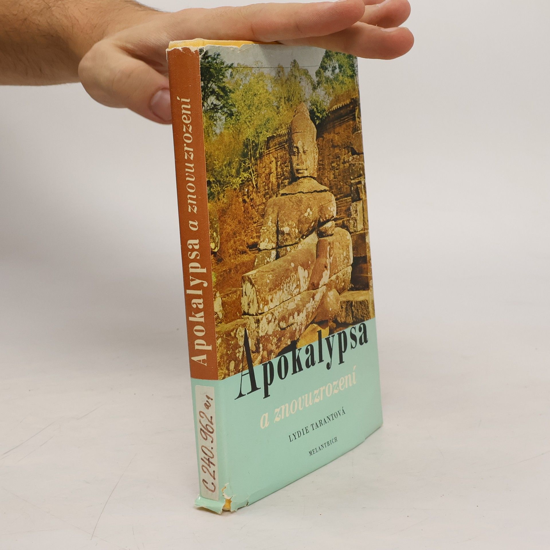 Lydie Tarantová Apokalypsa a znovuzrození