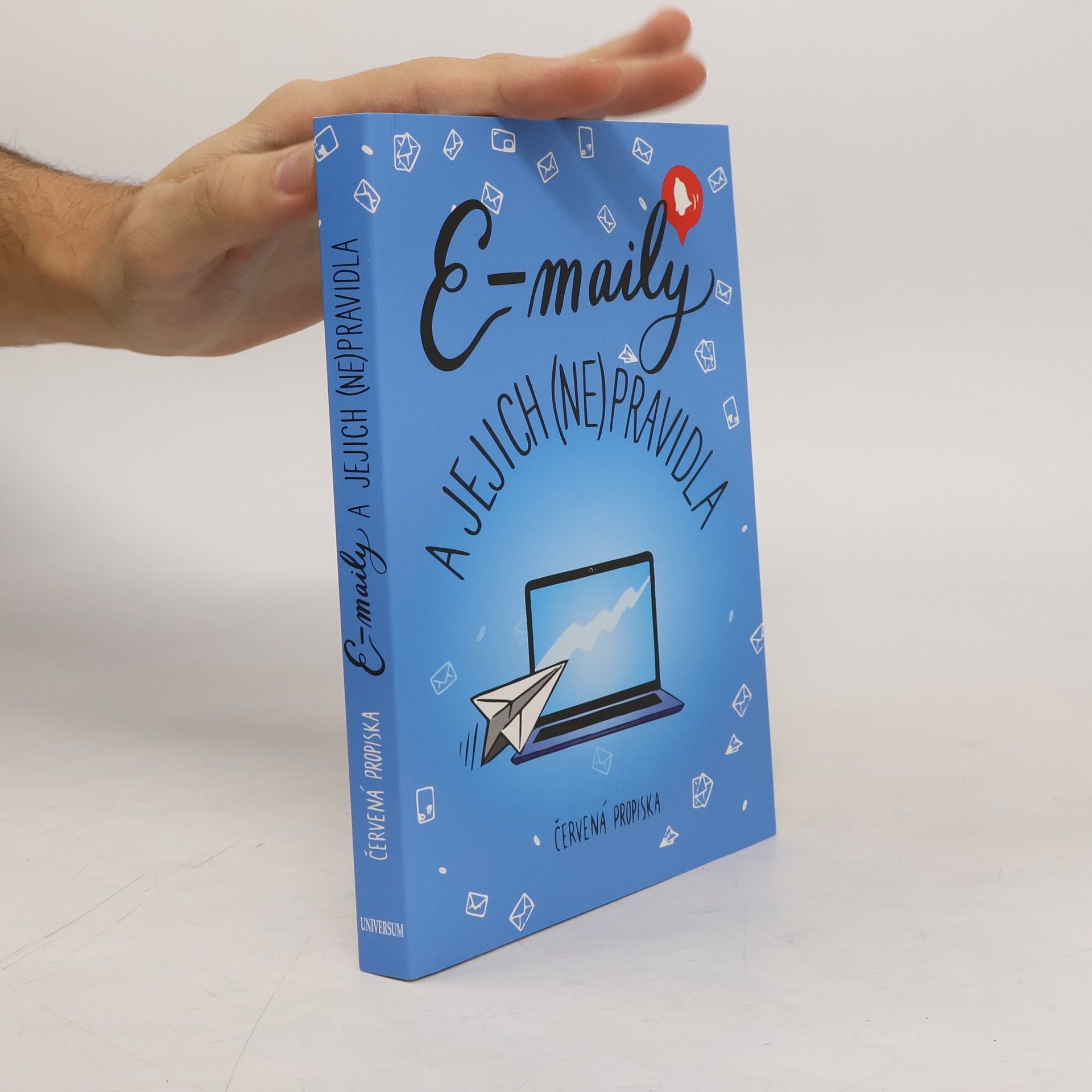 Karla Tchawou Tchuisseu E-maily a jejich (ne)pravidla