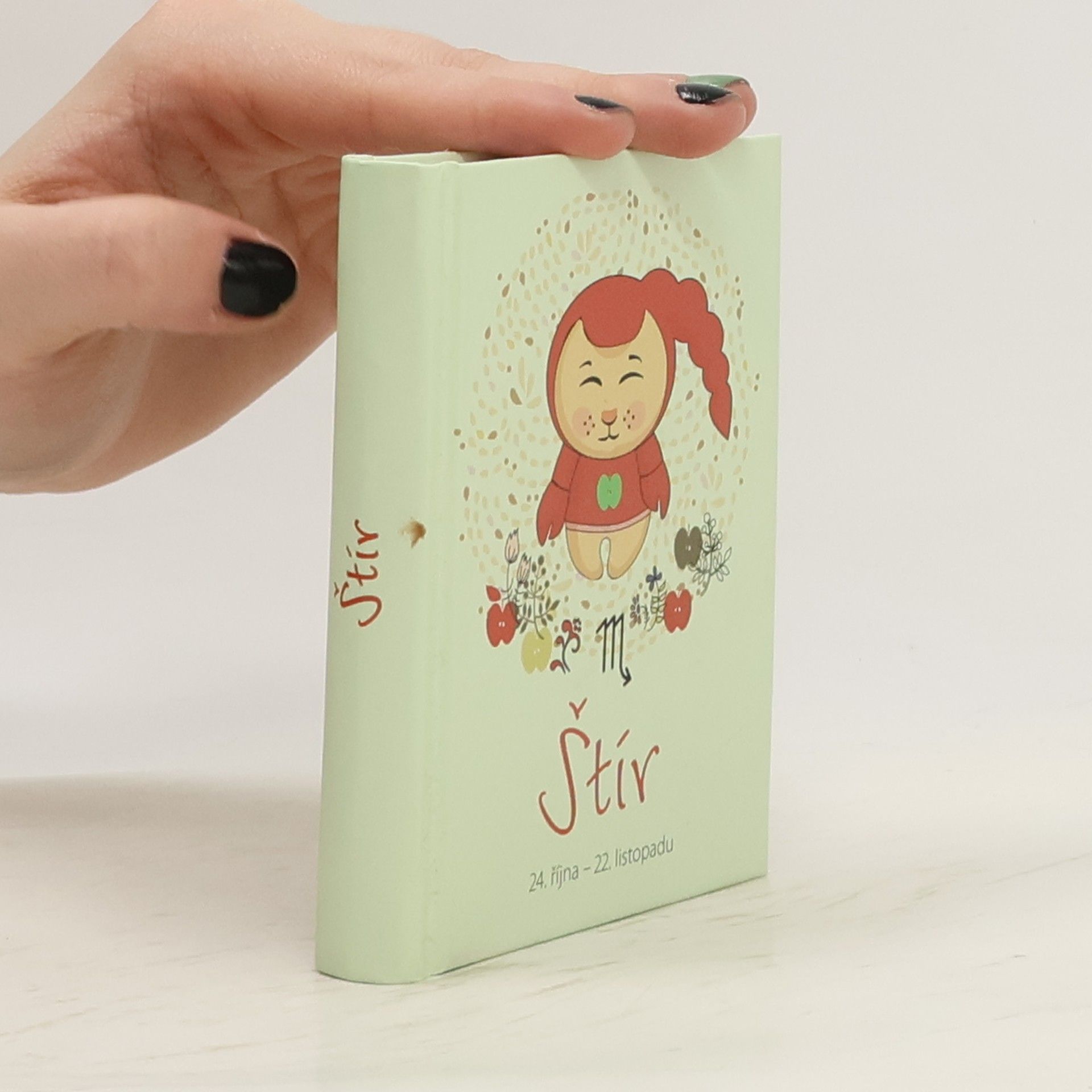 Jenny Eremias Štír