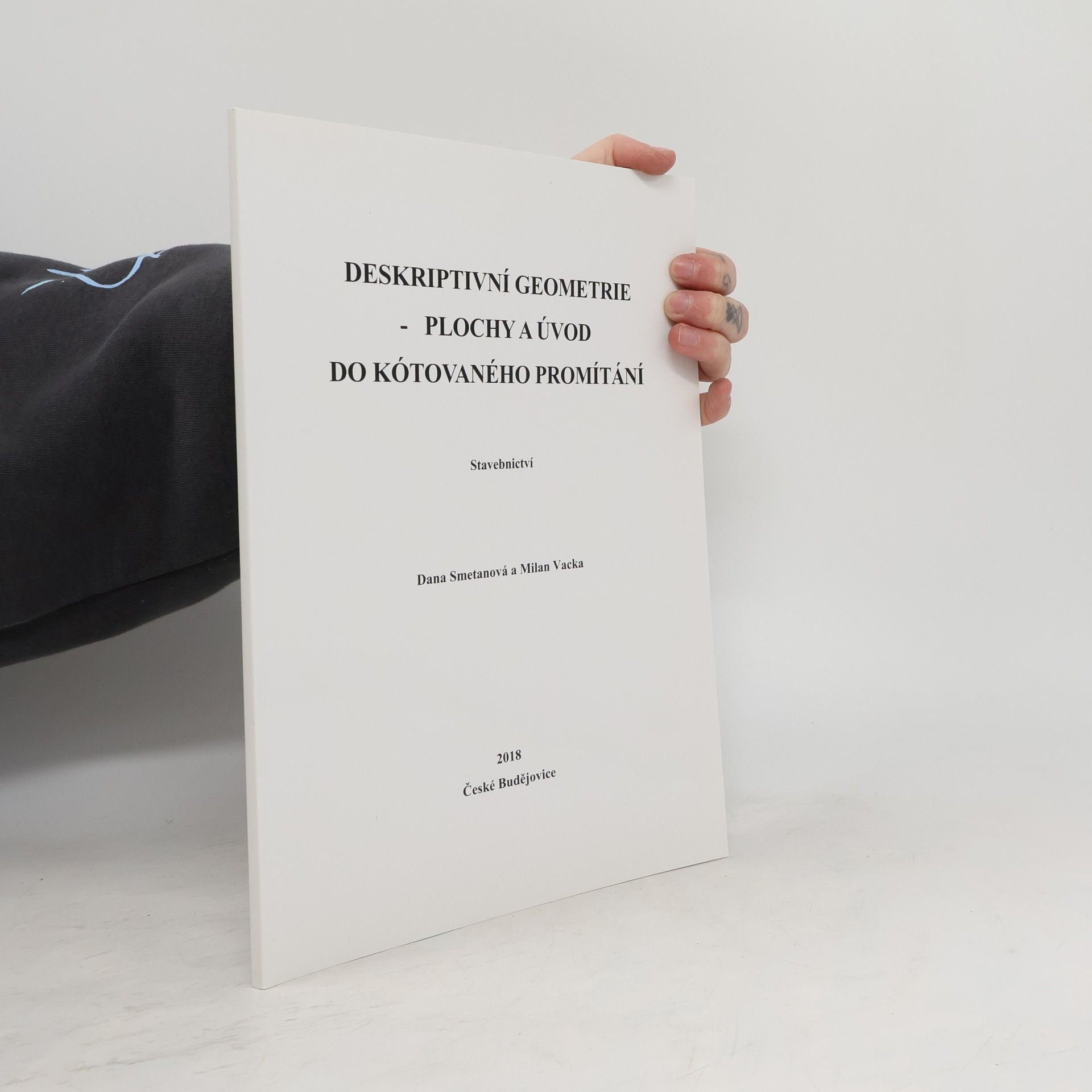 Deskriptivní geometrie - plochy a úvod do kótovaného promítání