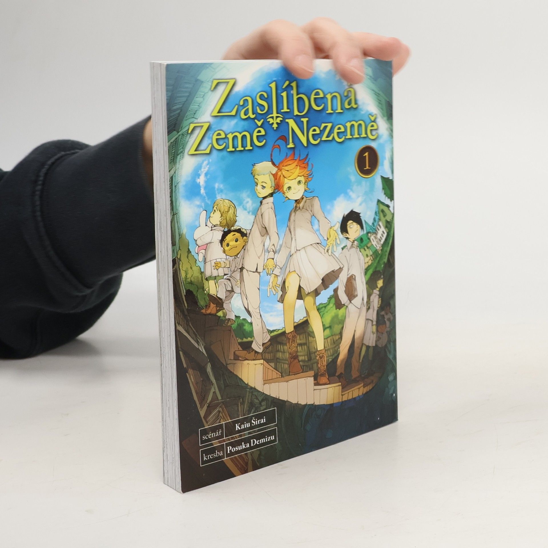 Kaiu Shirai Zaslíbená Země Nezemě 1