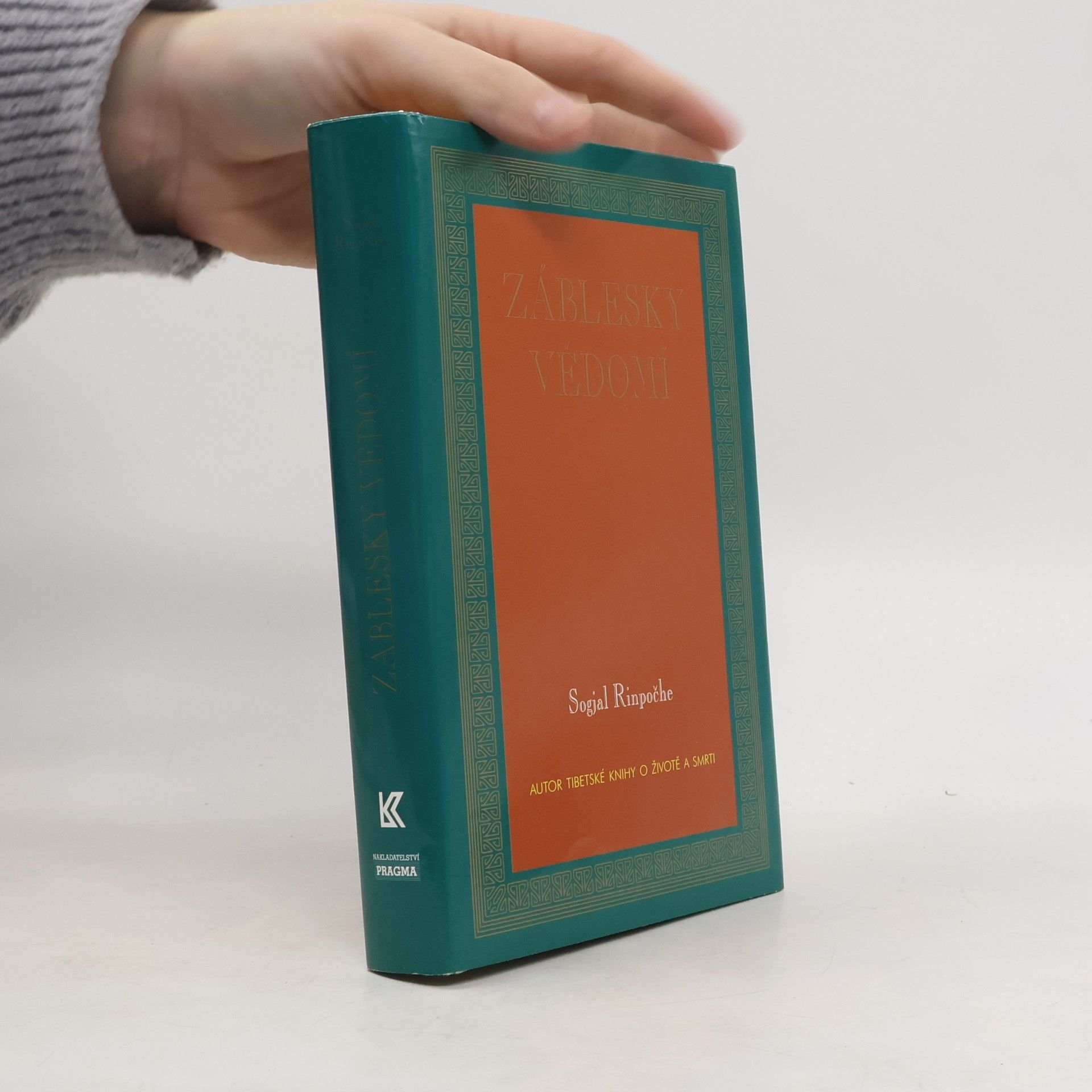 Sogyal Rinpoche Záblesky vědomí : rozjímání o žití a umírání pro každý den