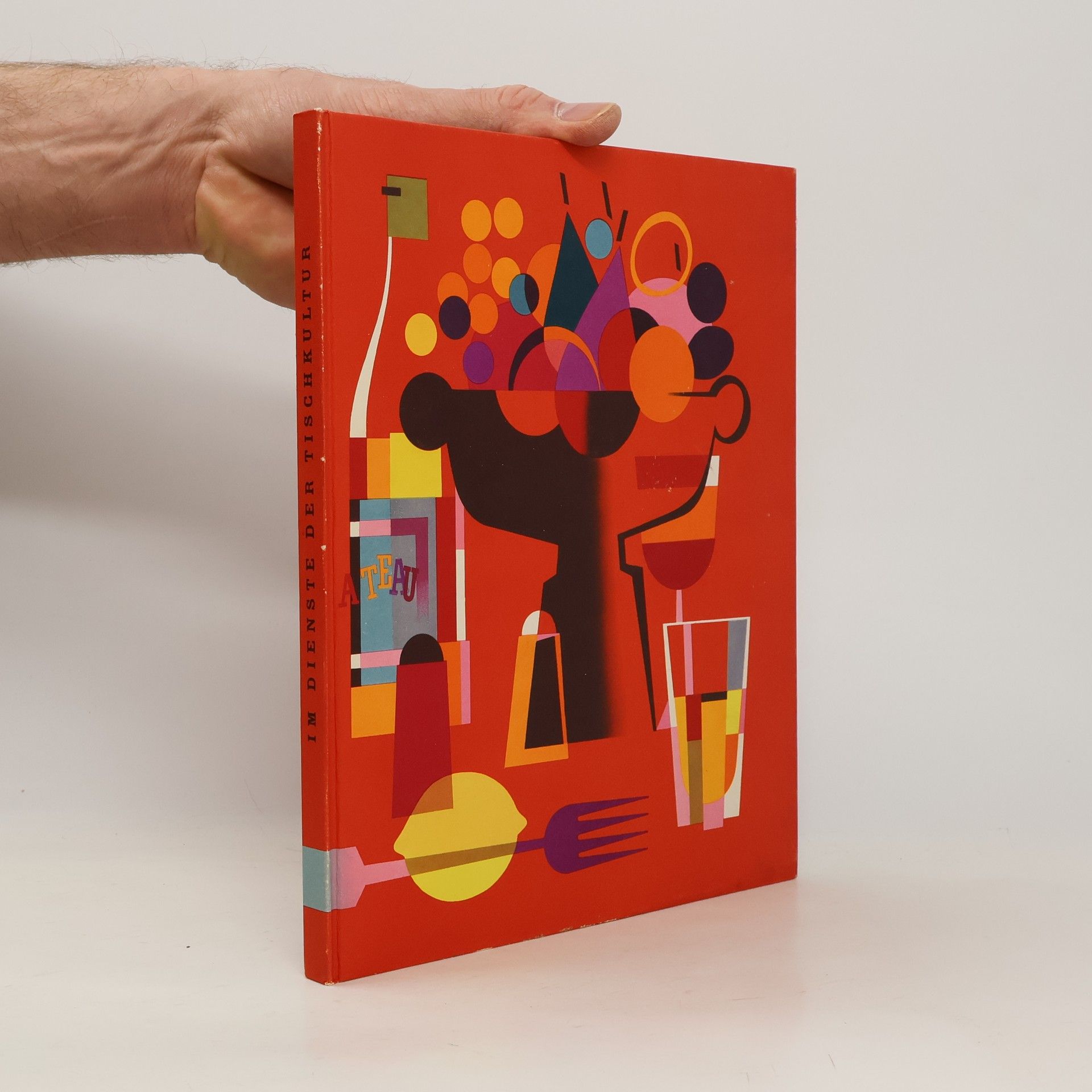 Collectif d'auteurs Im Dienste der Tischkultur