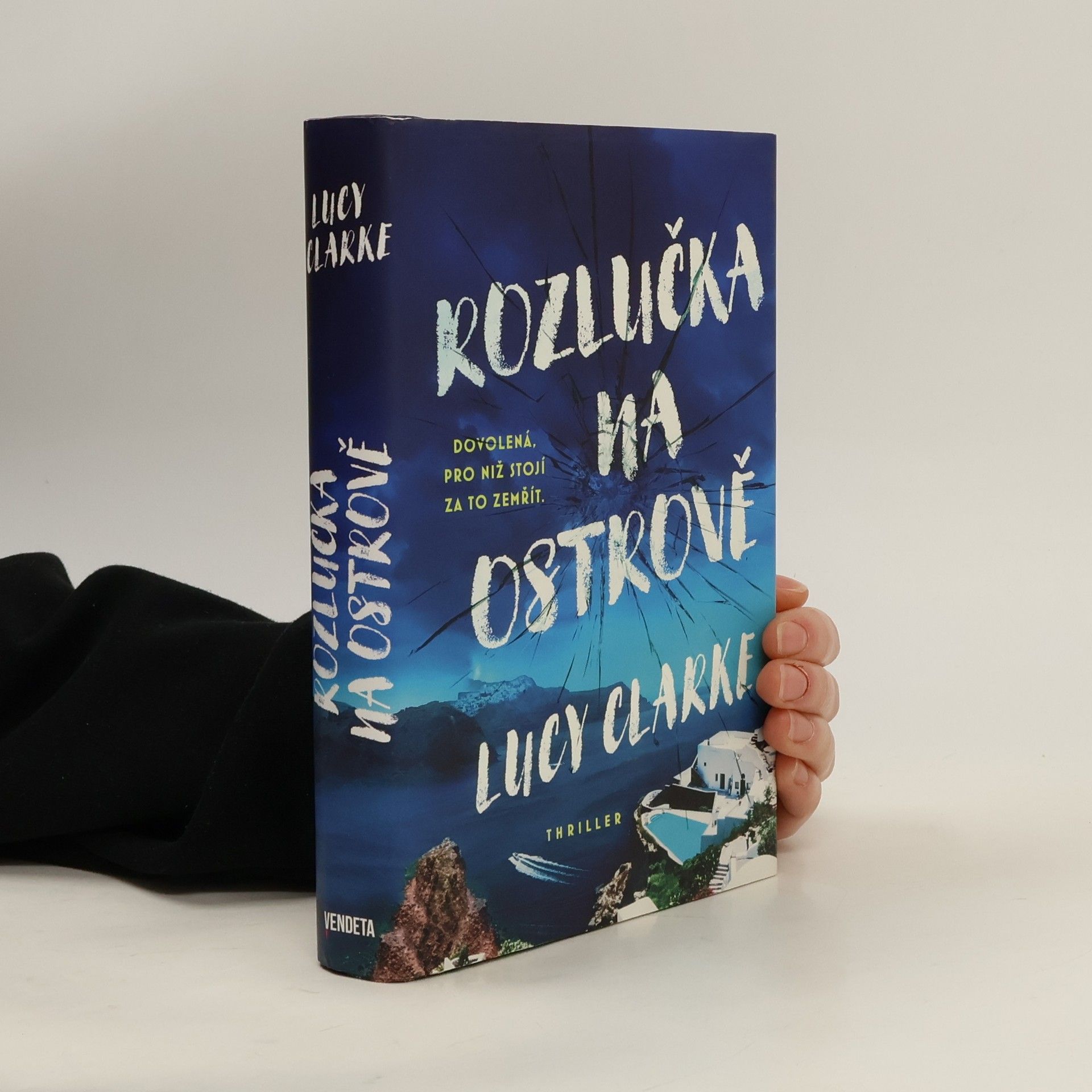 Lucy Clarke Rozlučka na ostrově