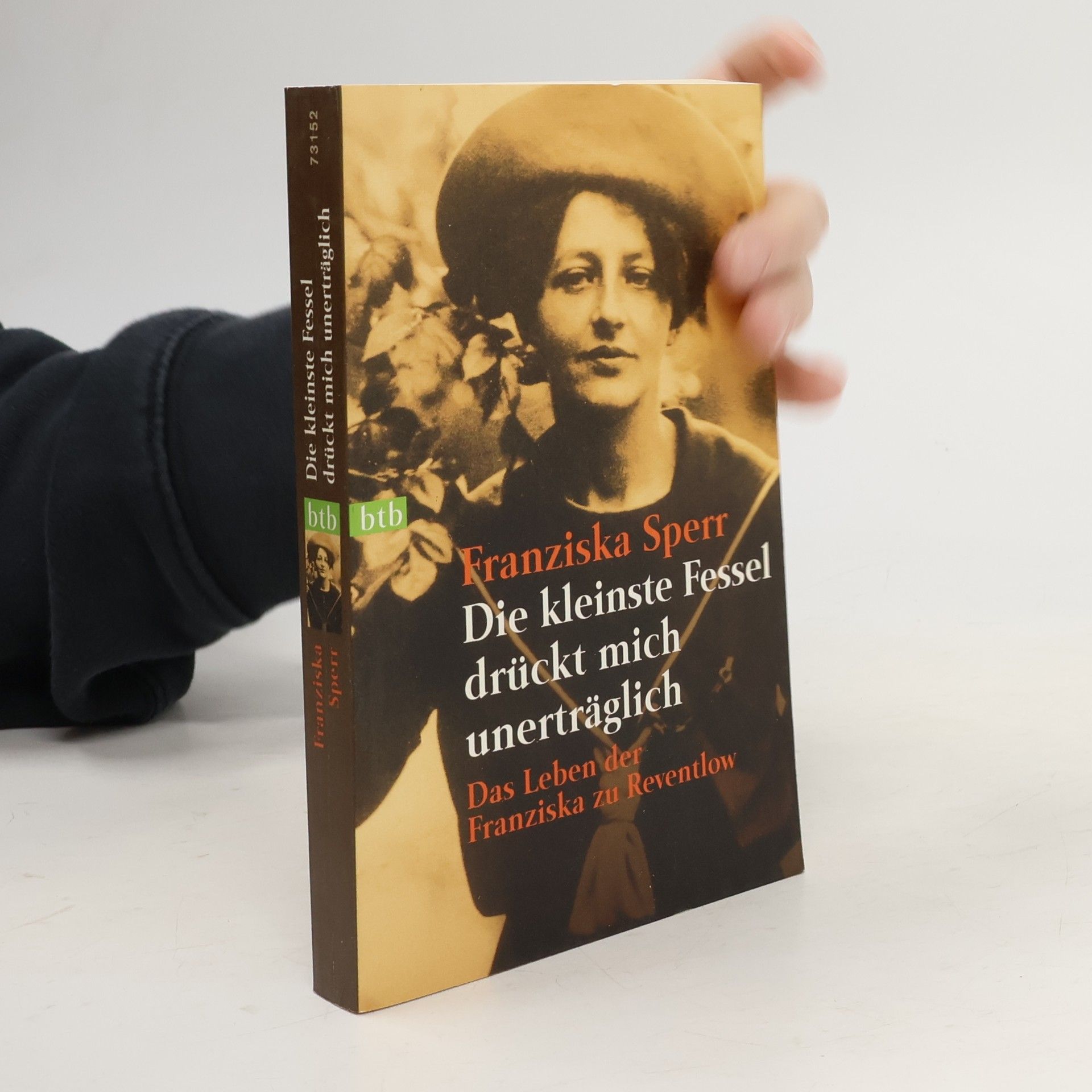 Die kleinste Fessel drückt mich unerträglich