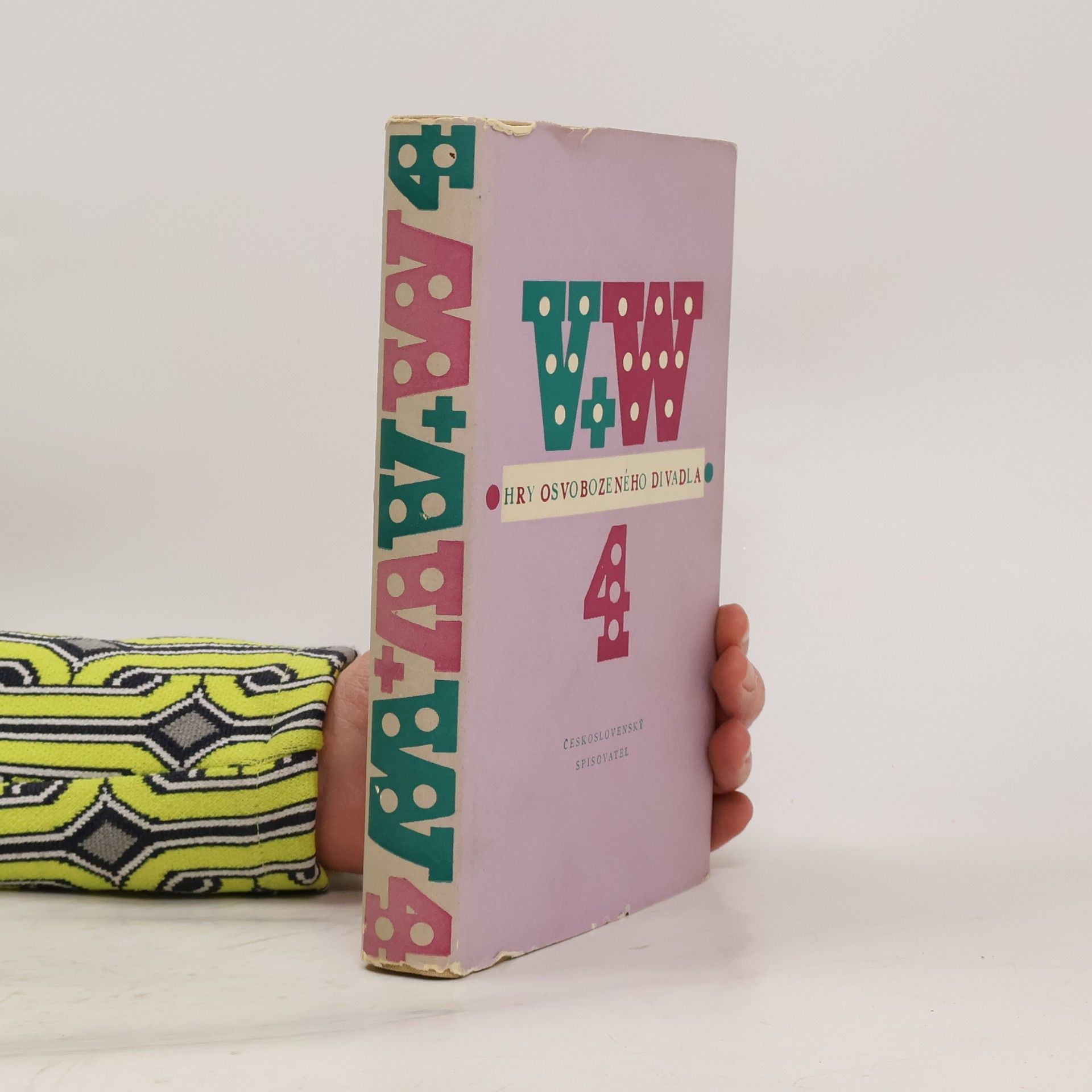 Jan Werich V+W. Hry Osvobozeného divadla. 4. díl