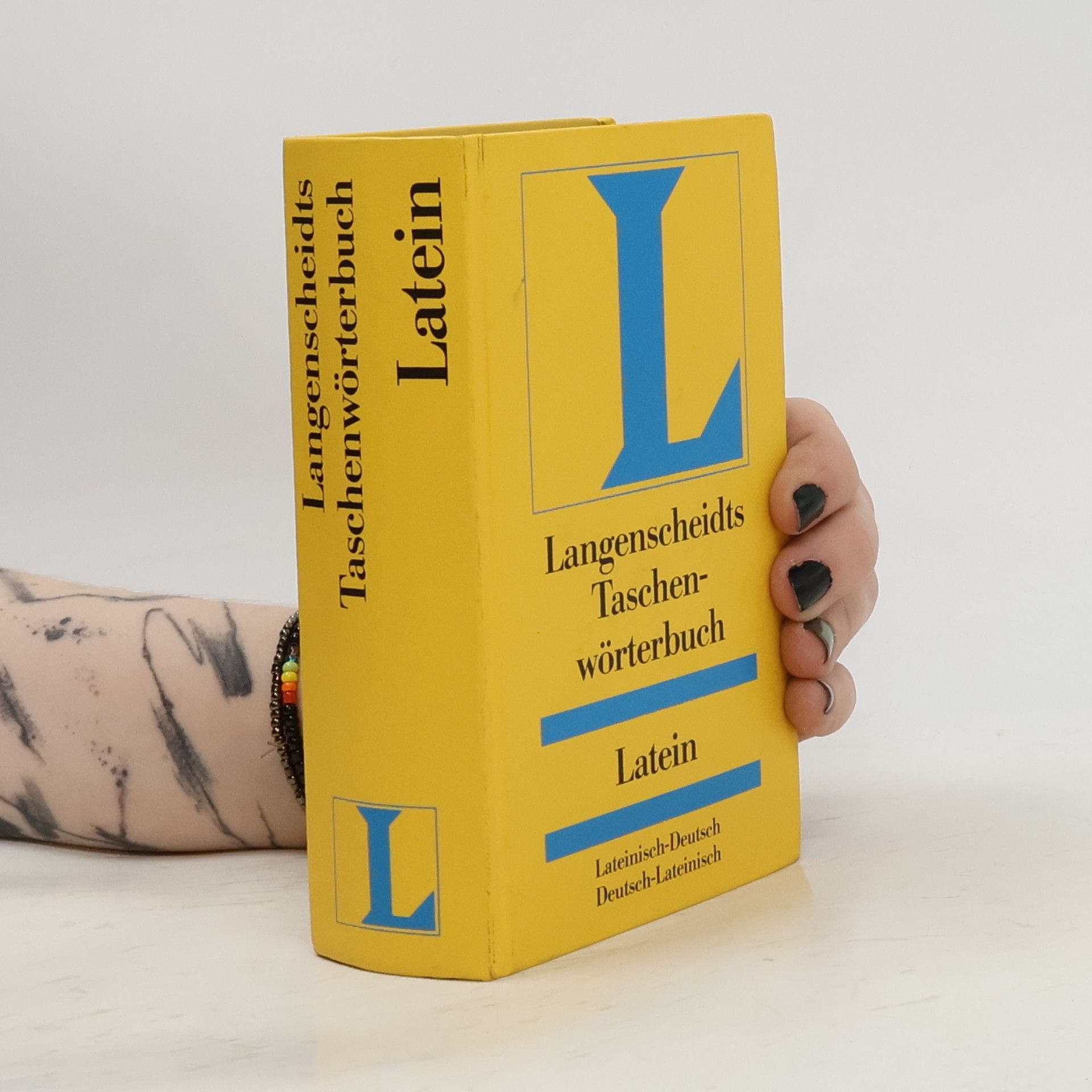 Hermann Menge Langenscheidts Taschenwörterbuch Latein